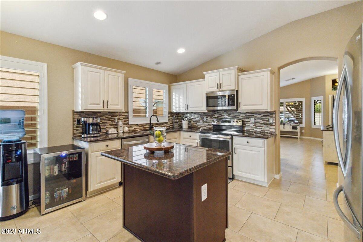 33554 N COBBLE STONE Drive