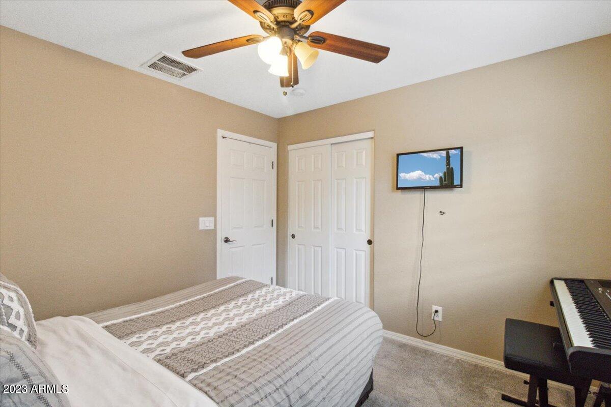 33554 N COBBLE STONE Drive