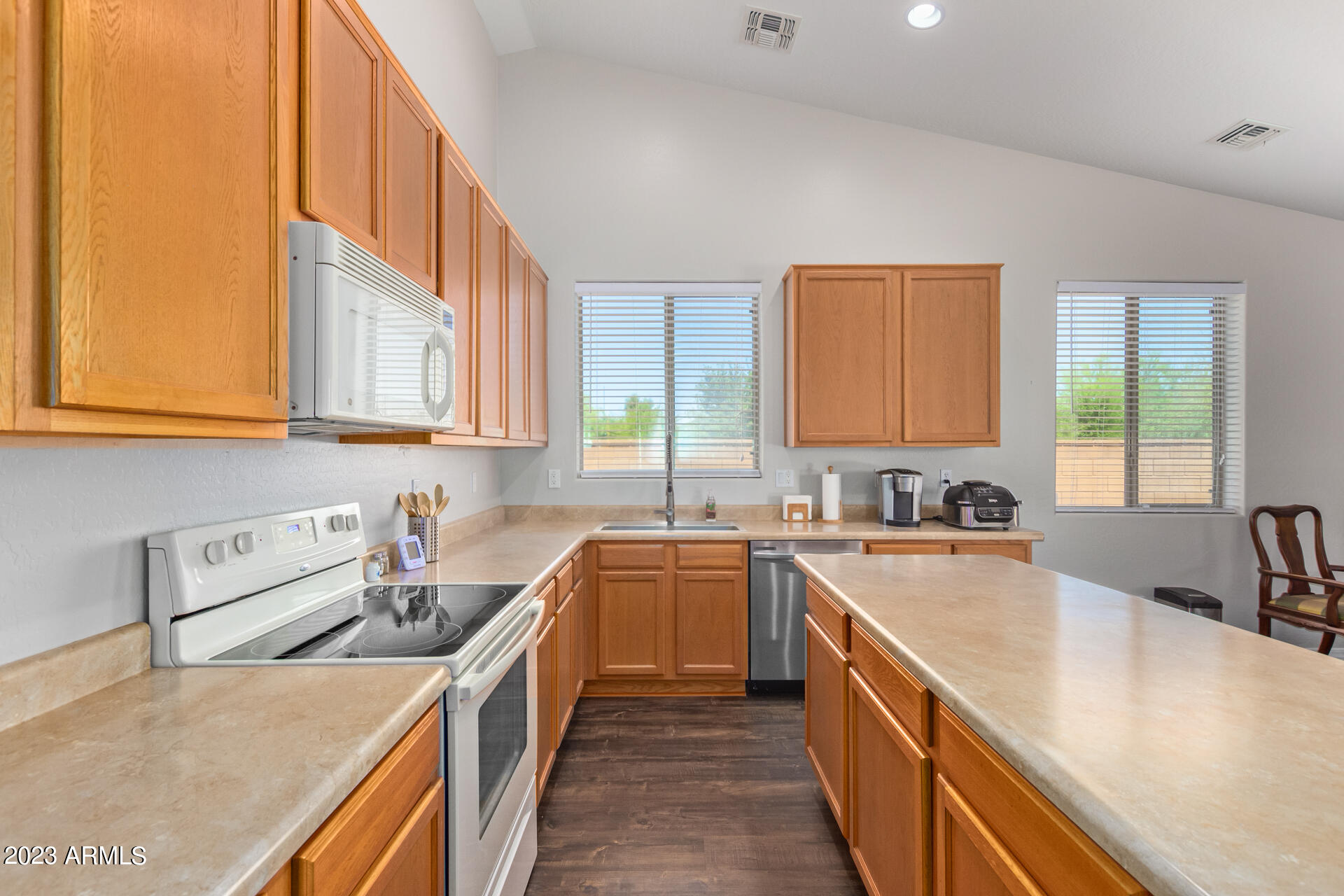 15551 W YUCATAN Drive