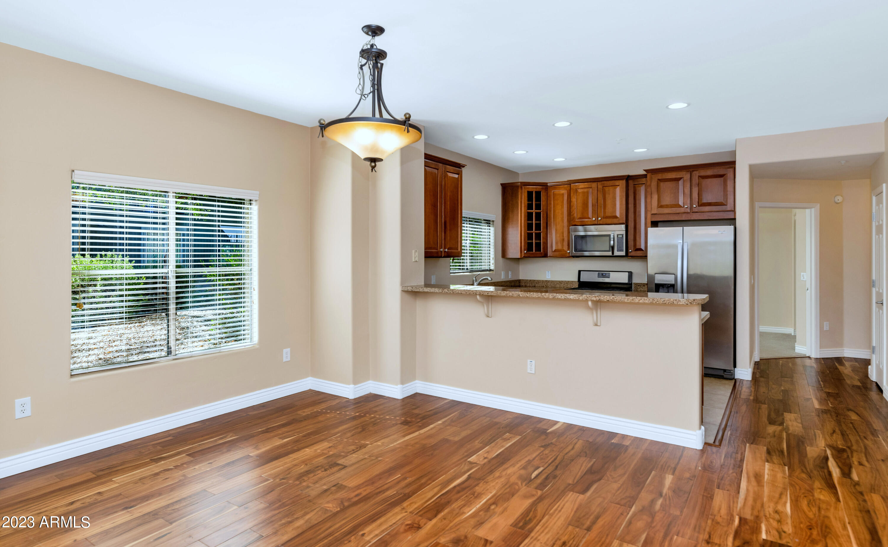 5450 E DEER VALLEY Drive, 1018