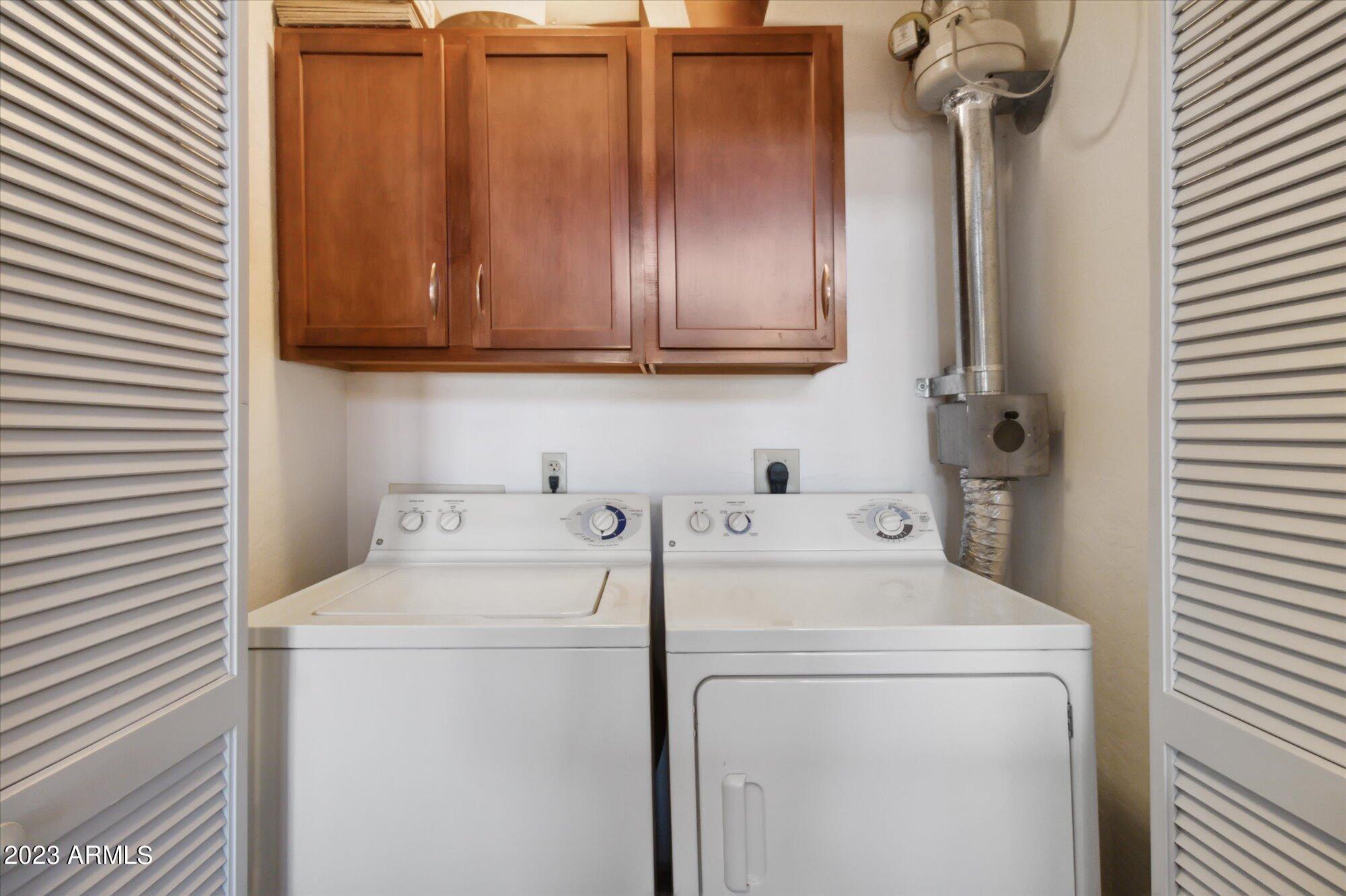 424 S 2ND Street, 208