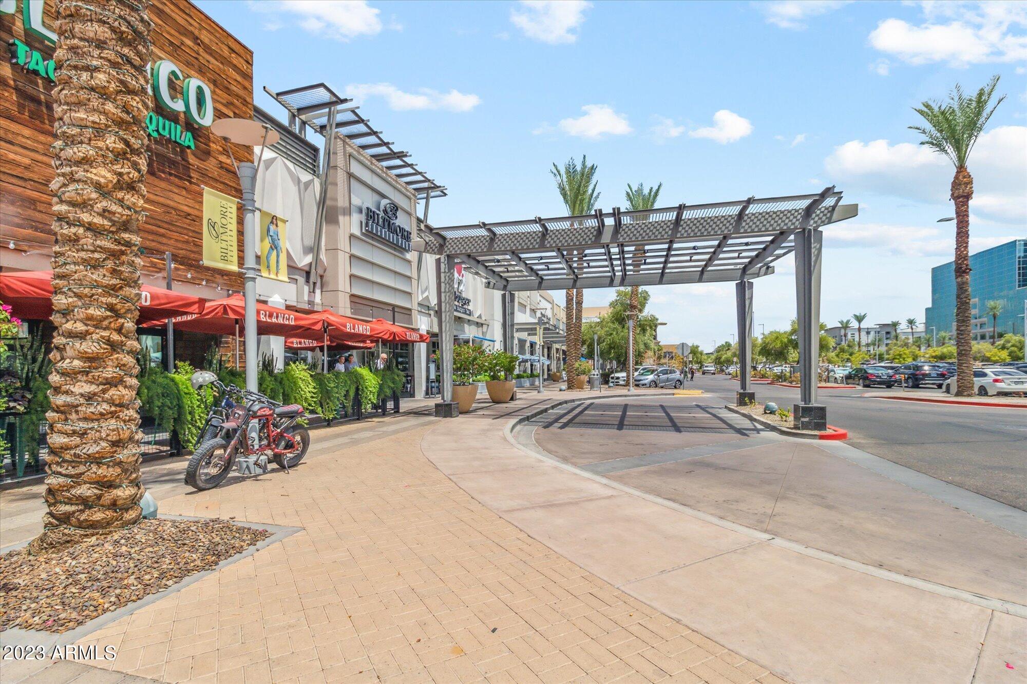 5205 N 24TH Street, 206