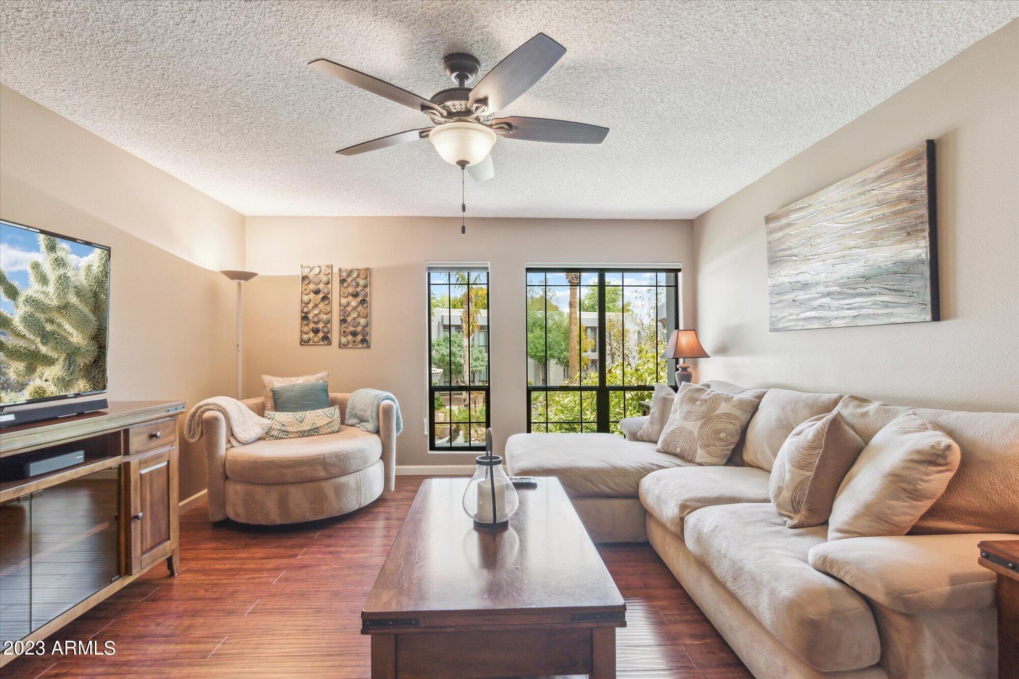 5205 N 24TH Street, 206