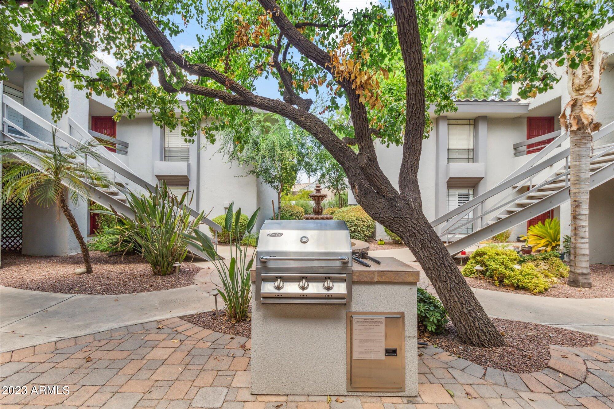 5205 N 24TH Street, 206