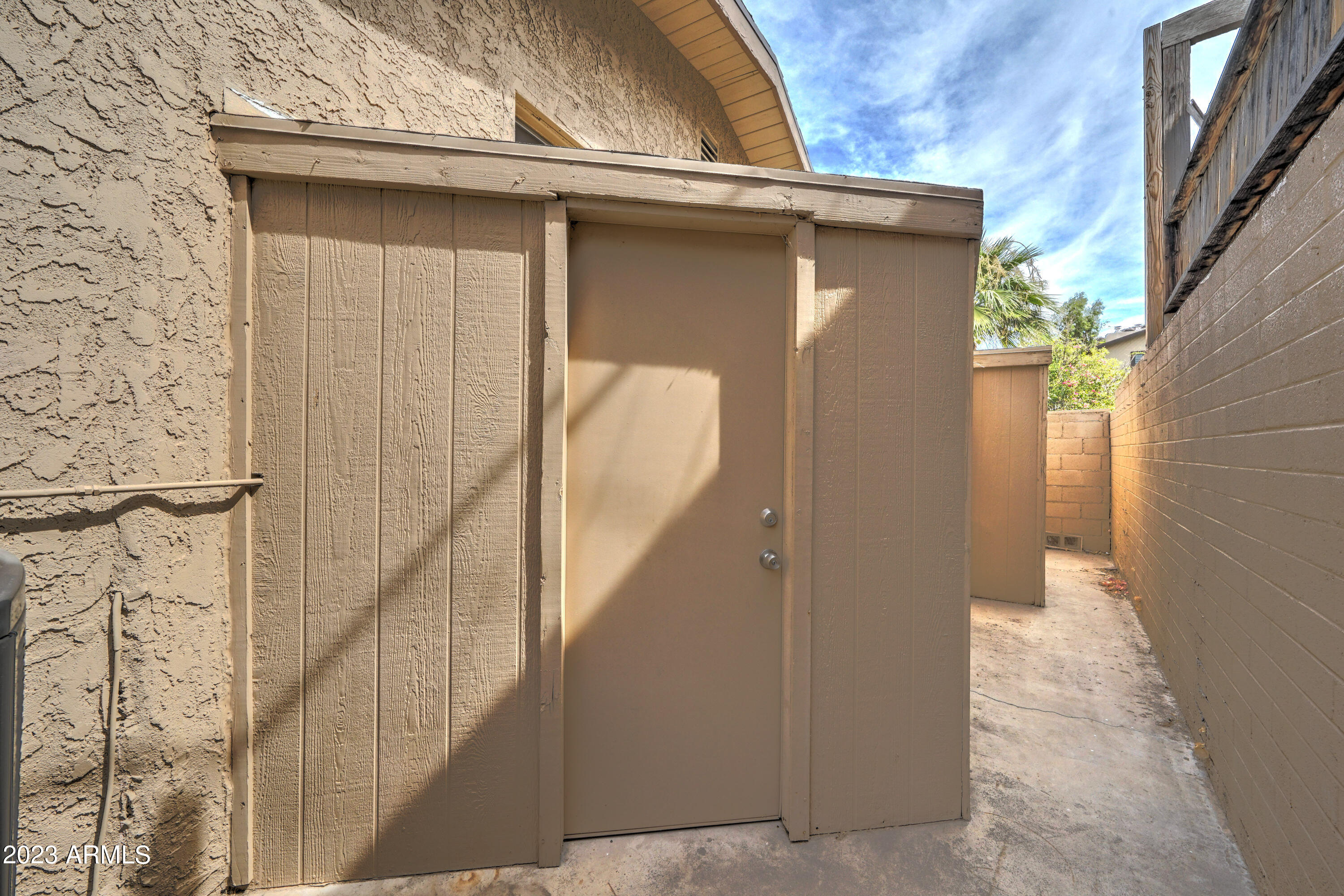 1309 E ECHO Lane