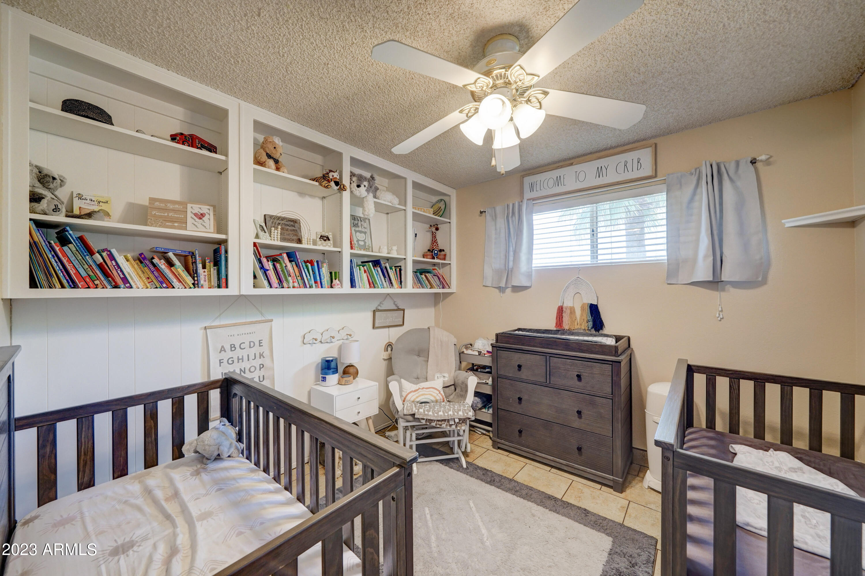 1309 E ECHO Lane