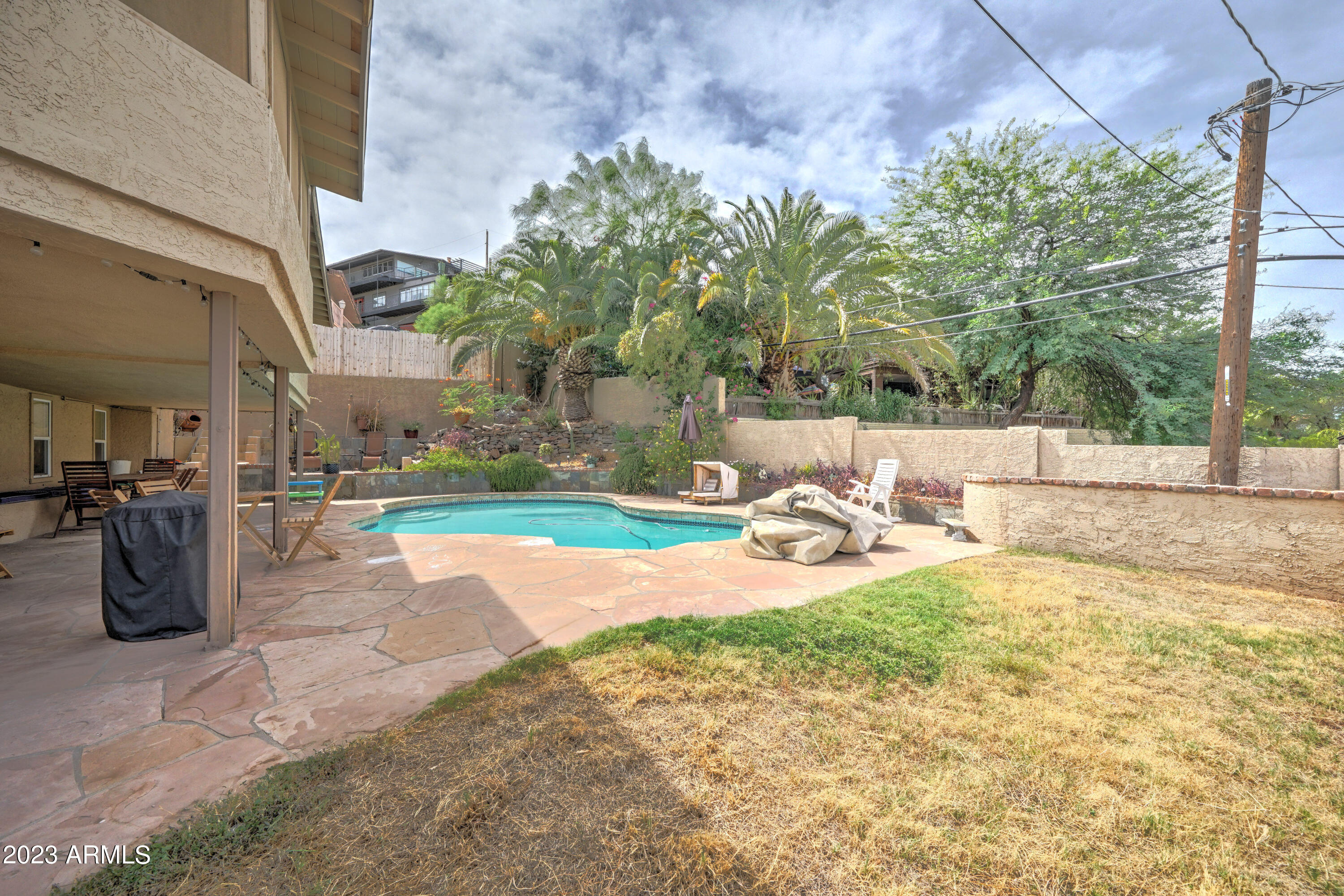 1309 E ECHO Lane