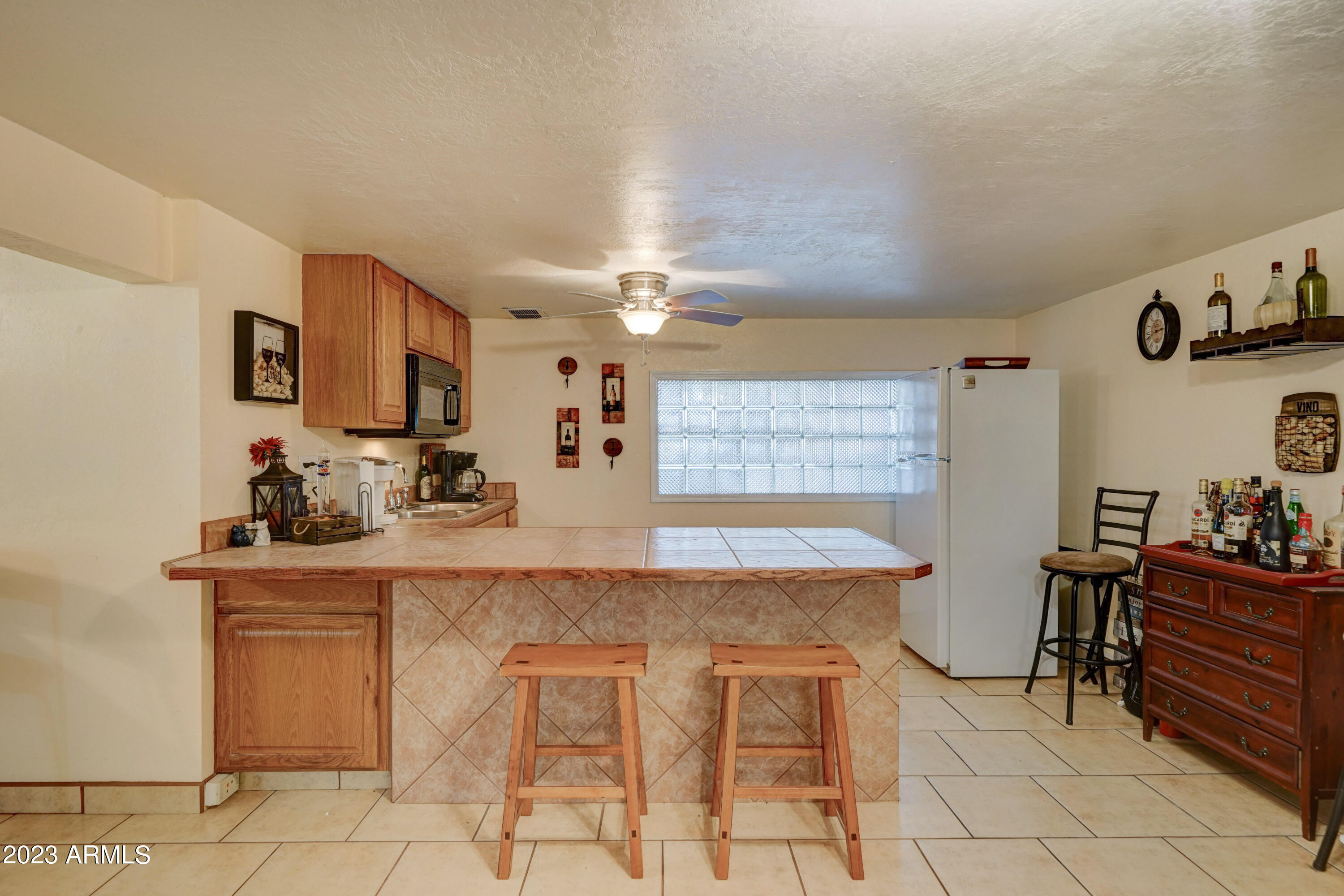 1309 E ECHO Lane