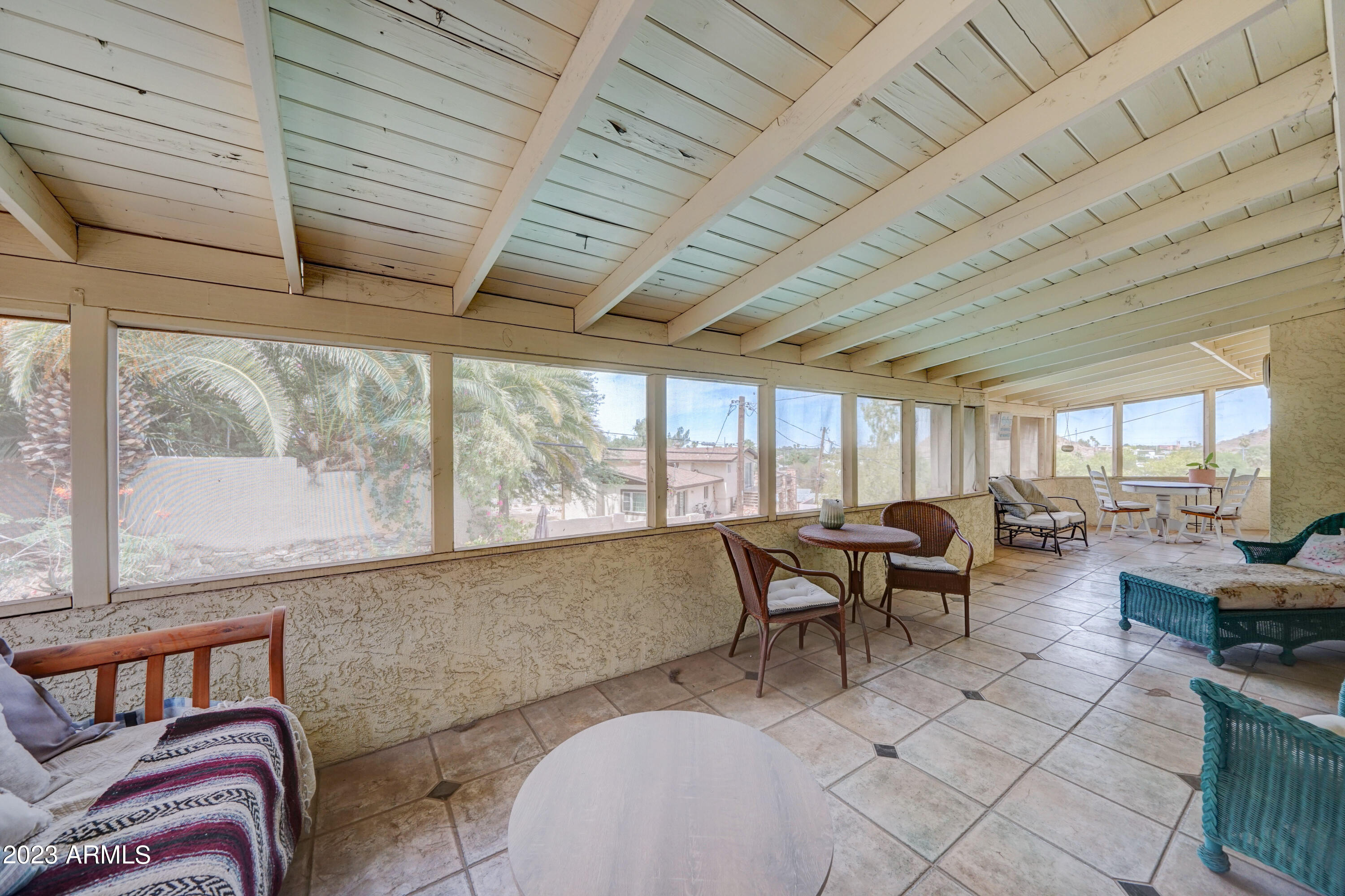 1309 E ECHO Lane
