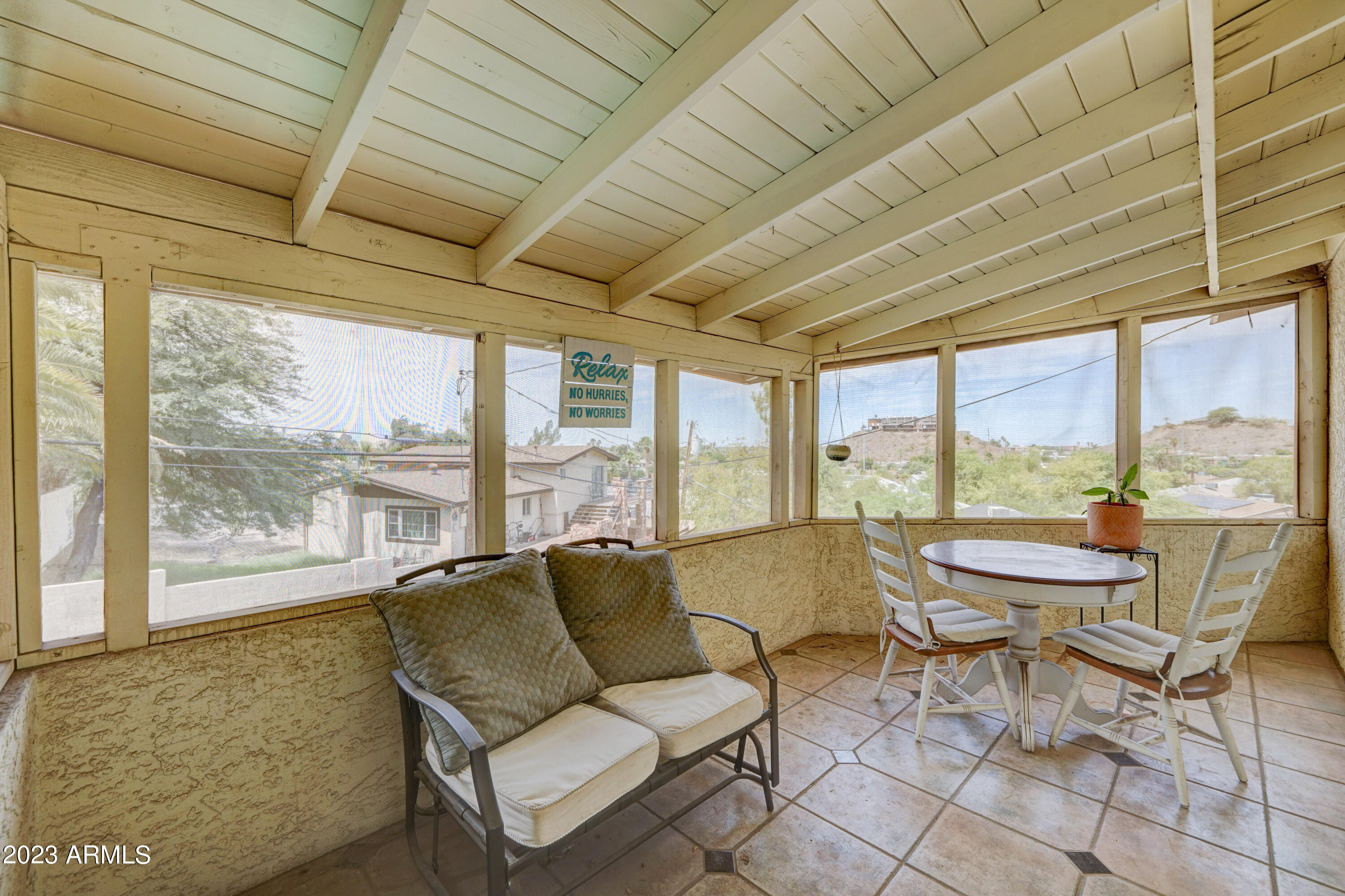 1309 E ECHO Lane