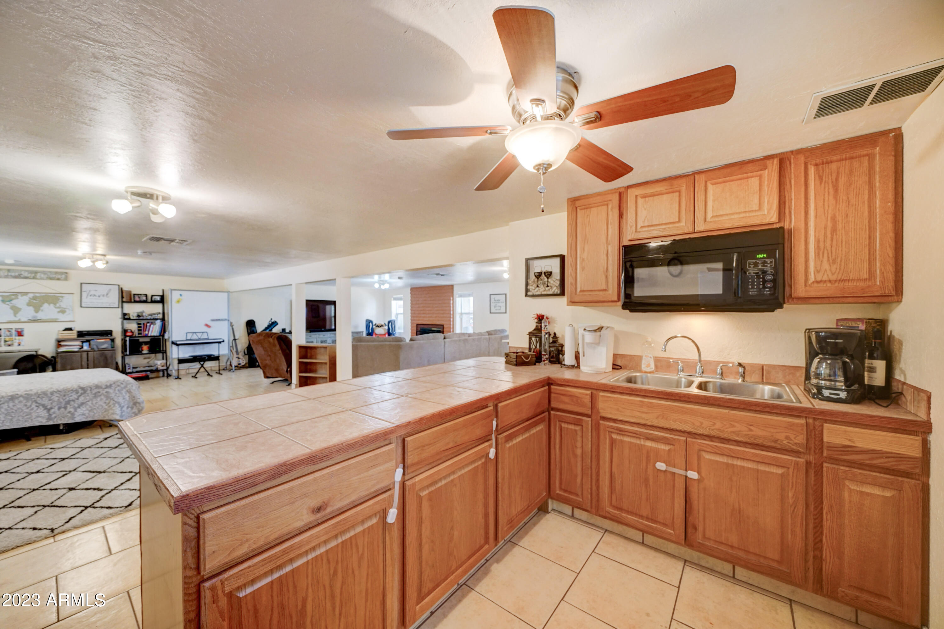 1309 E ECHO Lane