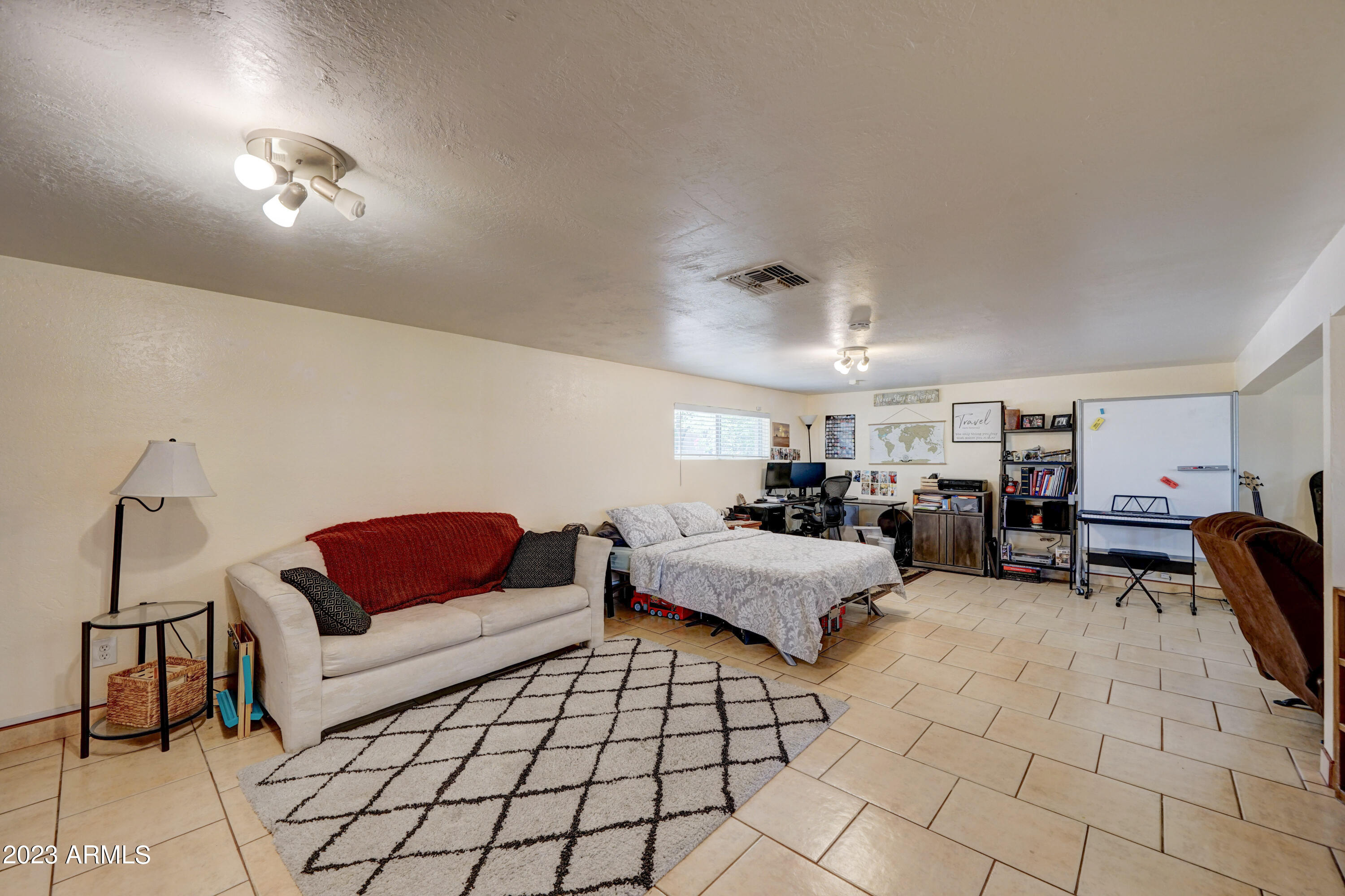 1309 E ECHO Lane