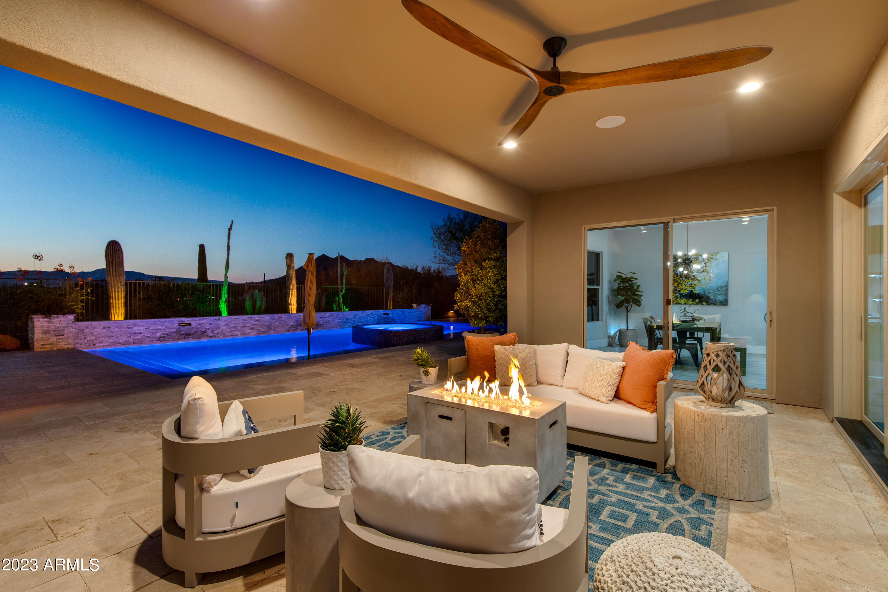 6016 E Thunder Hawk Road