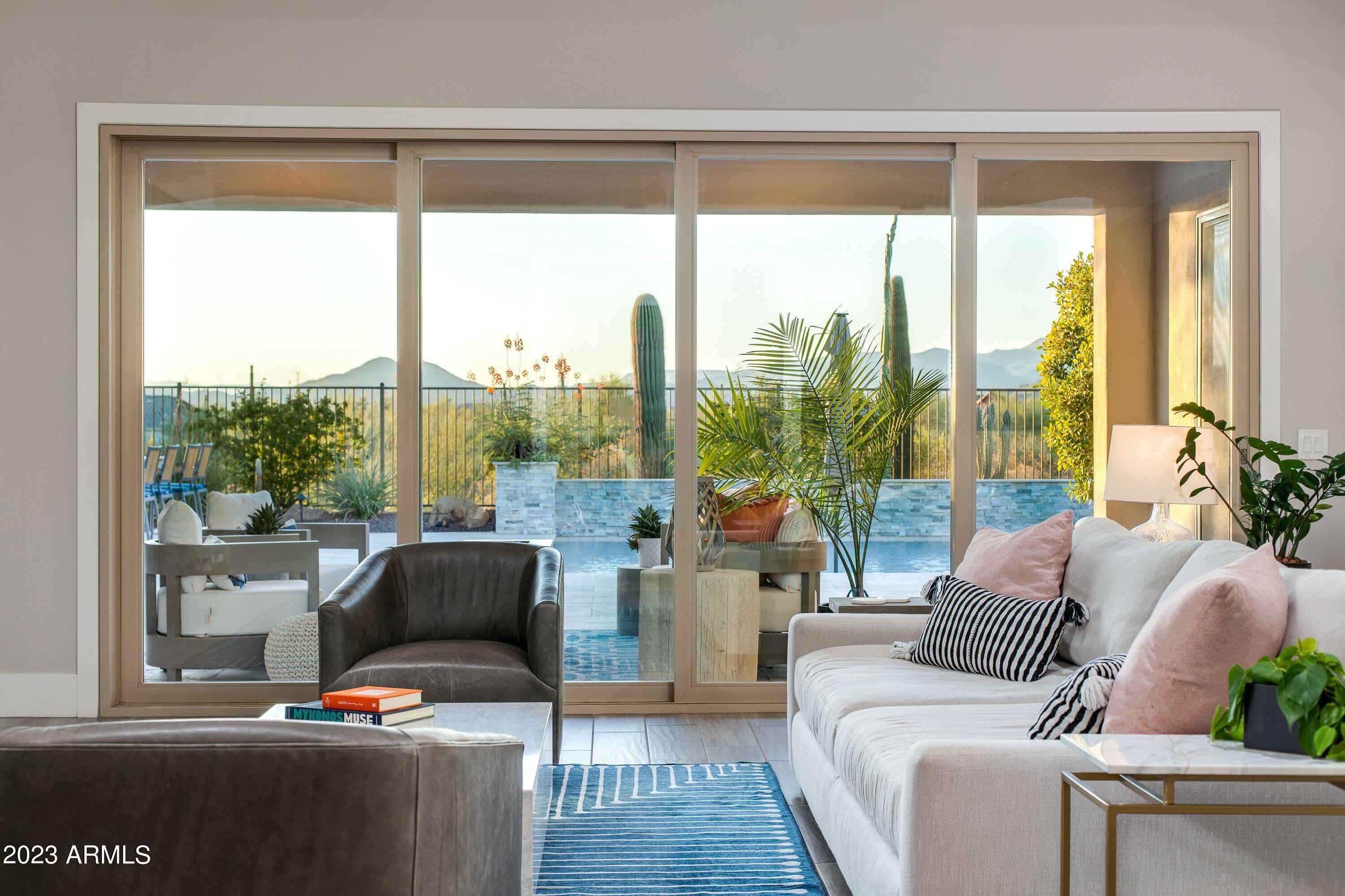 6016 E Thunder Hawk Road