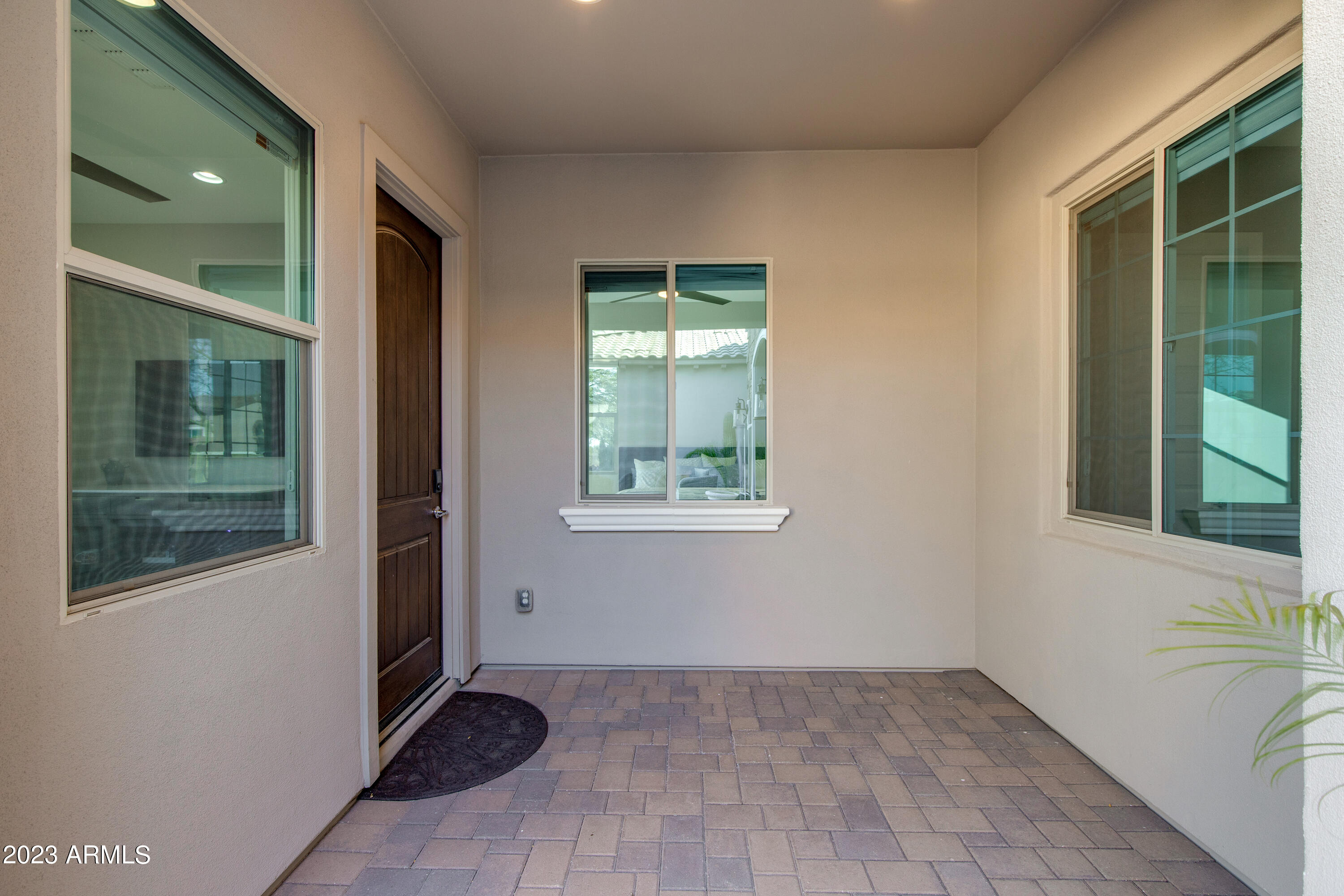 6016 E Thunder Hawk Road