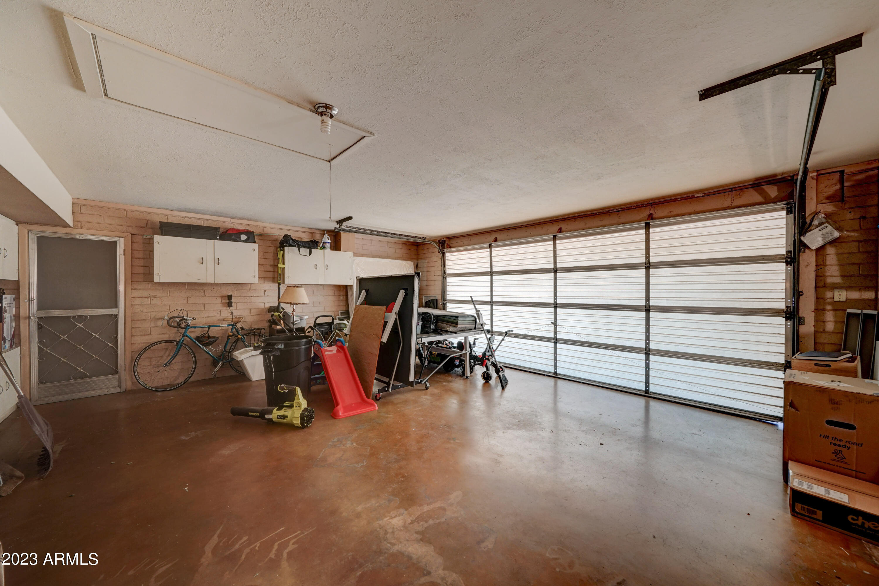 4118 E PASADENA Avenue