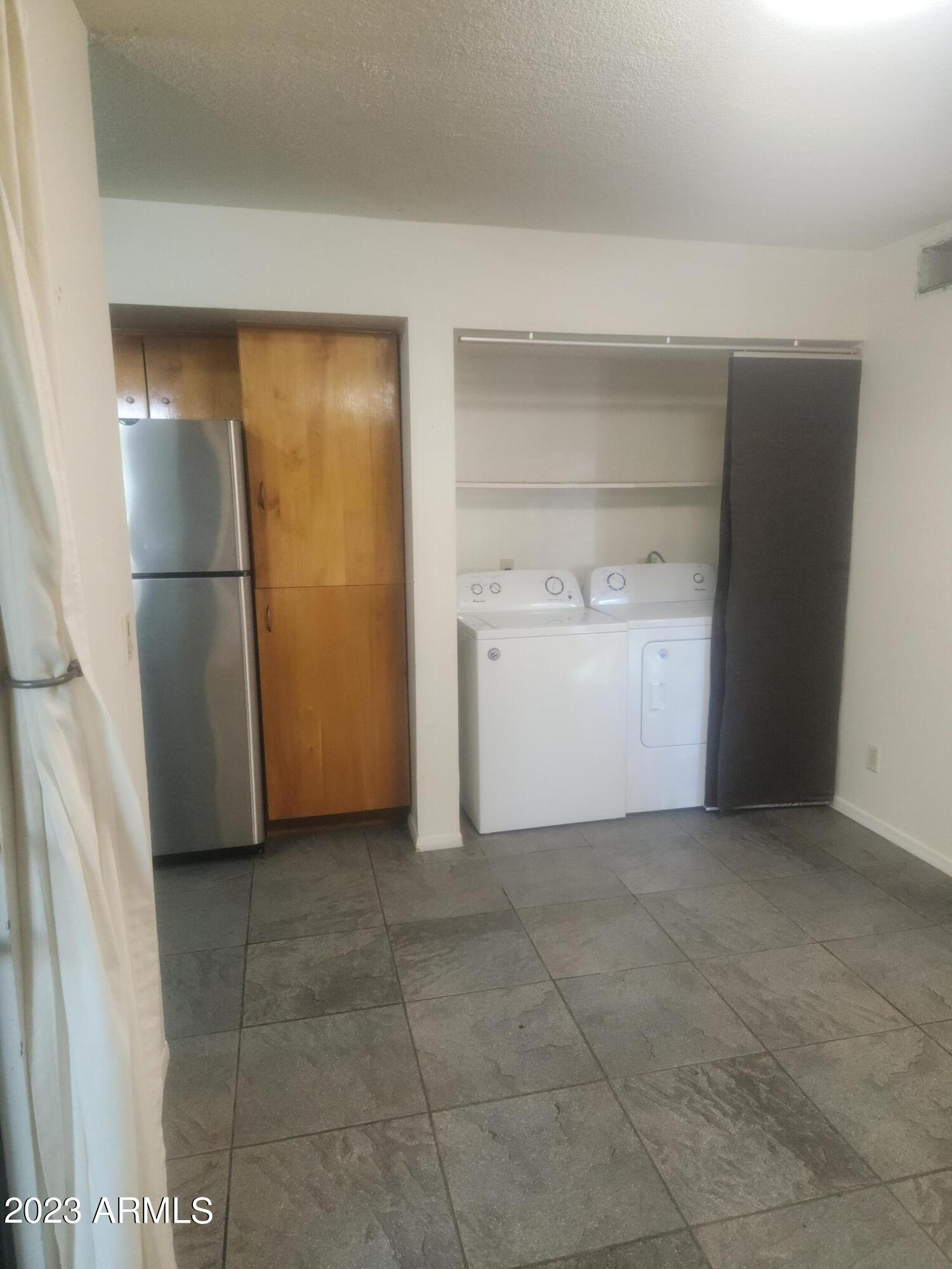 7300 N DREAMY DRAW Drive, 105