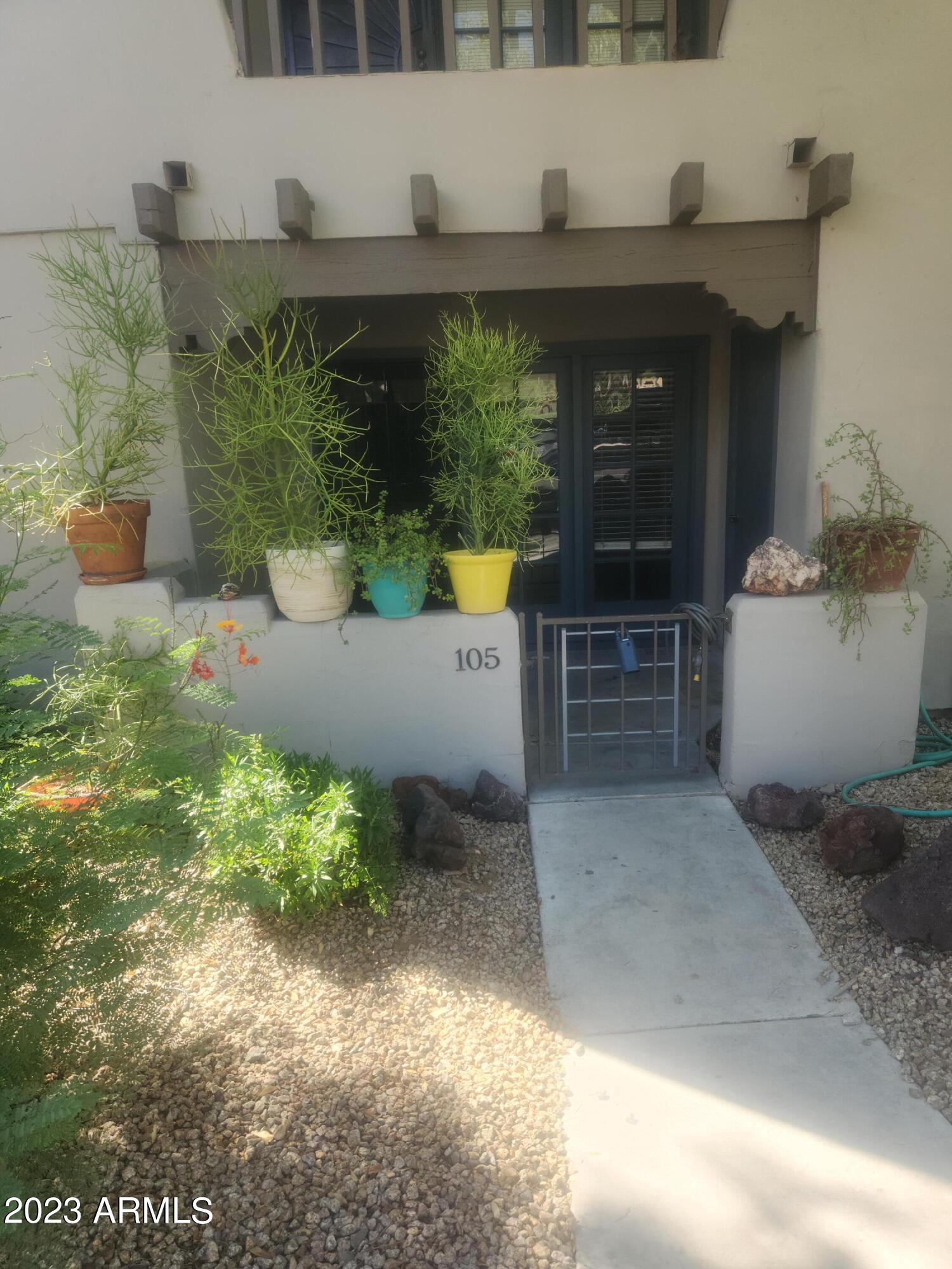 7300 N DREAMY DRAW Drive, 105