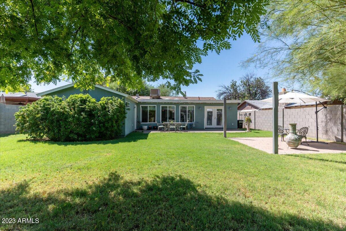 5232 E VIRGINIA Avenue