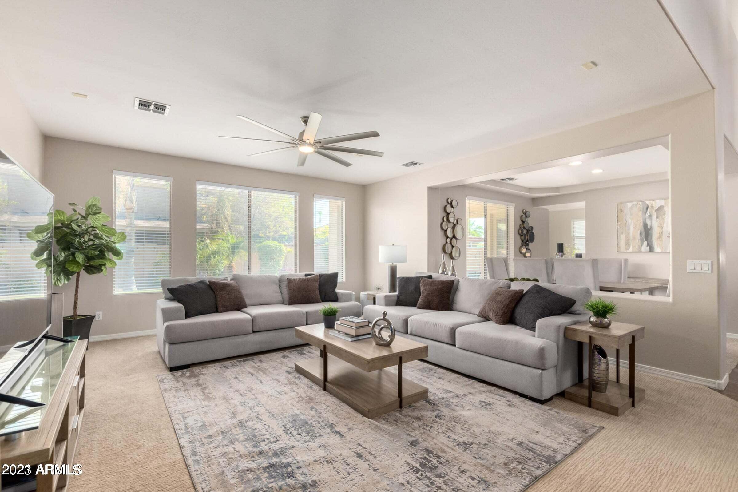 6835 W PLEASANT Lane