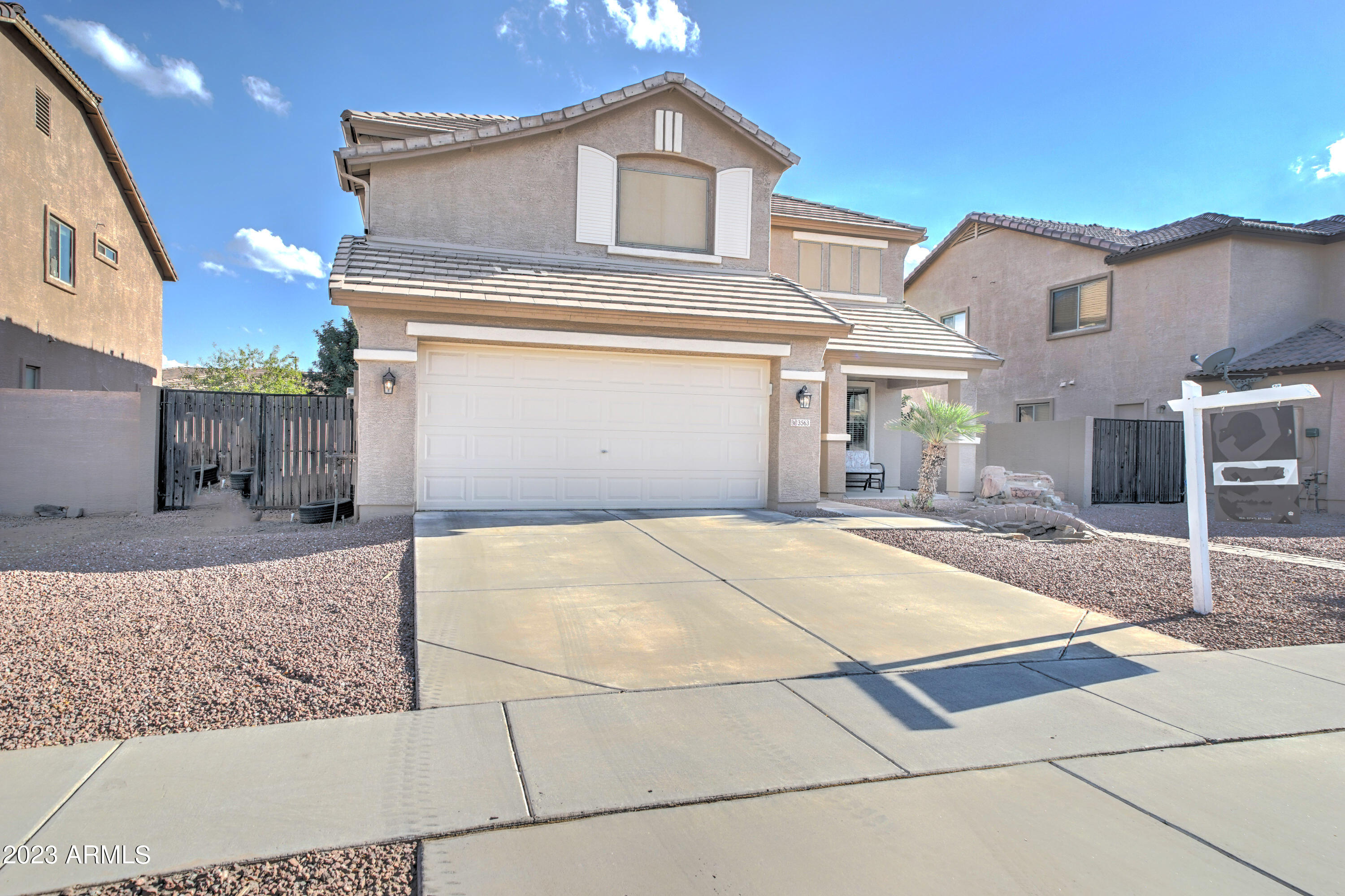 3563 E BLUE RIDGE Way