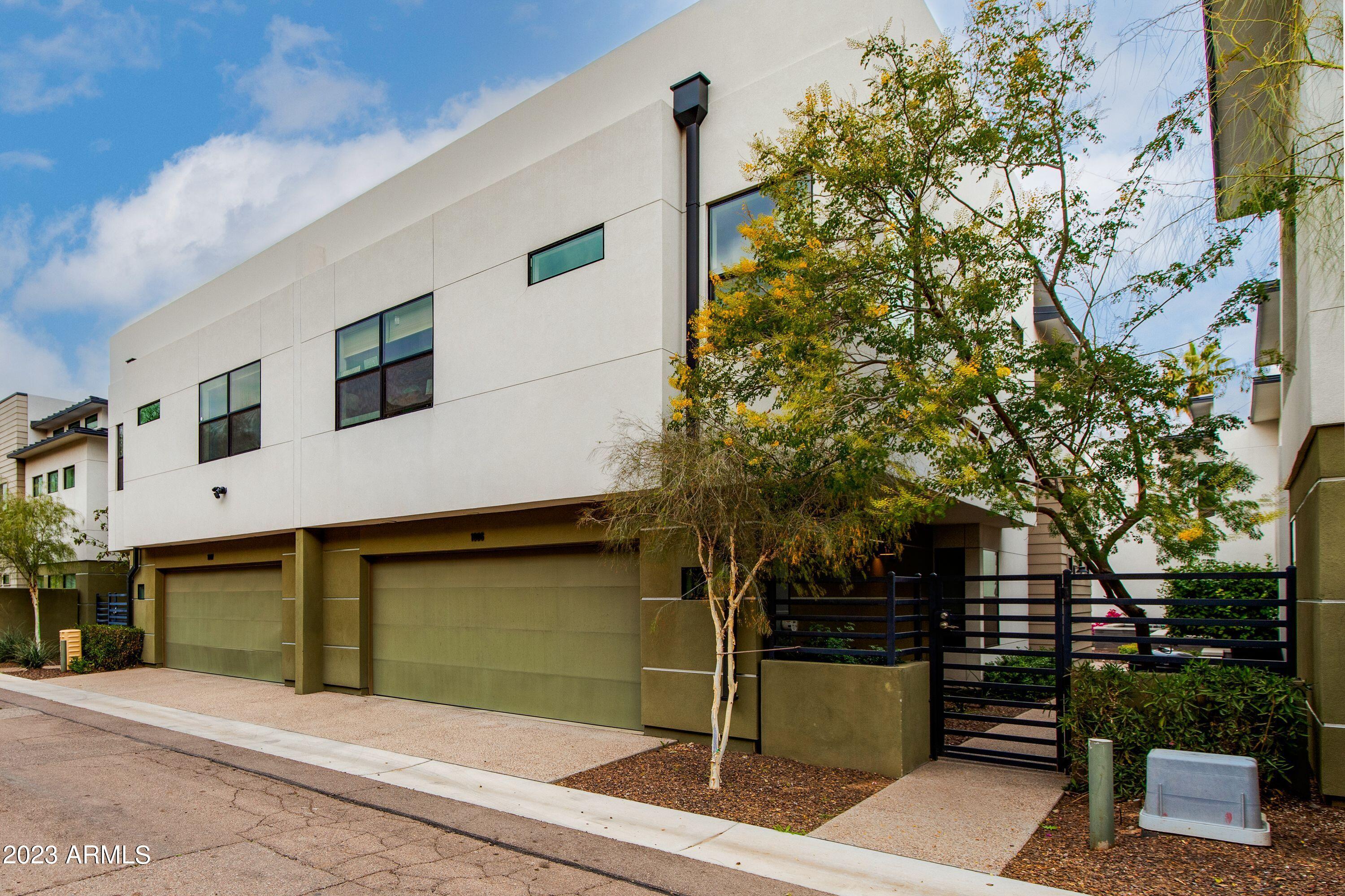 1301 W 4TH Street, 1009