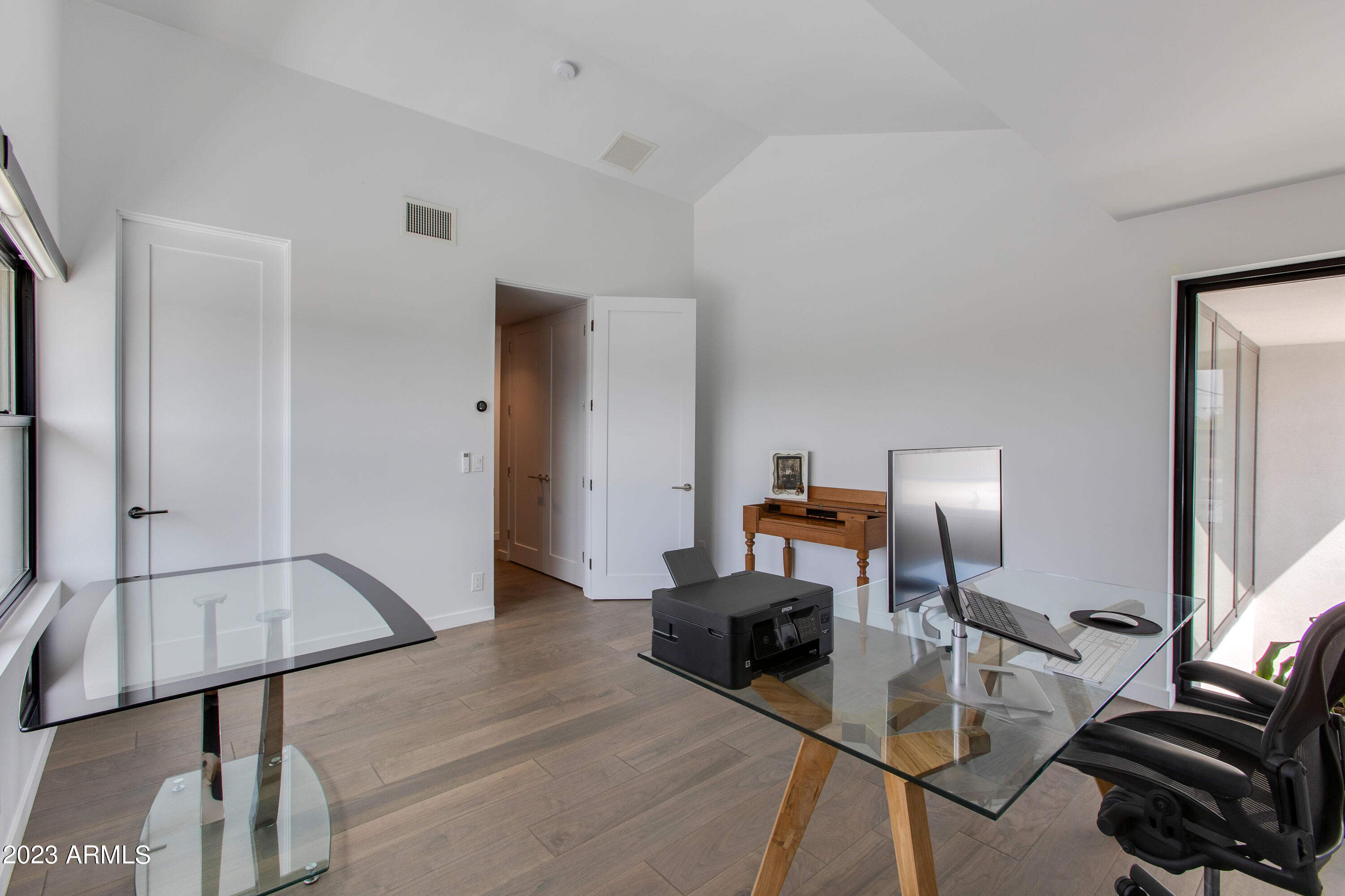 1337 E Pomelo Grove Lane