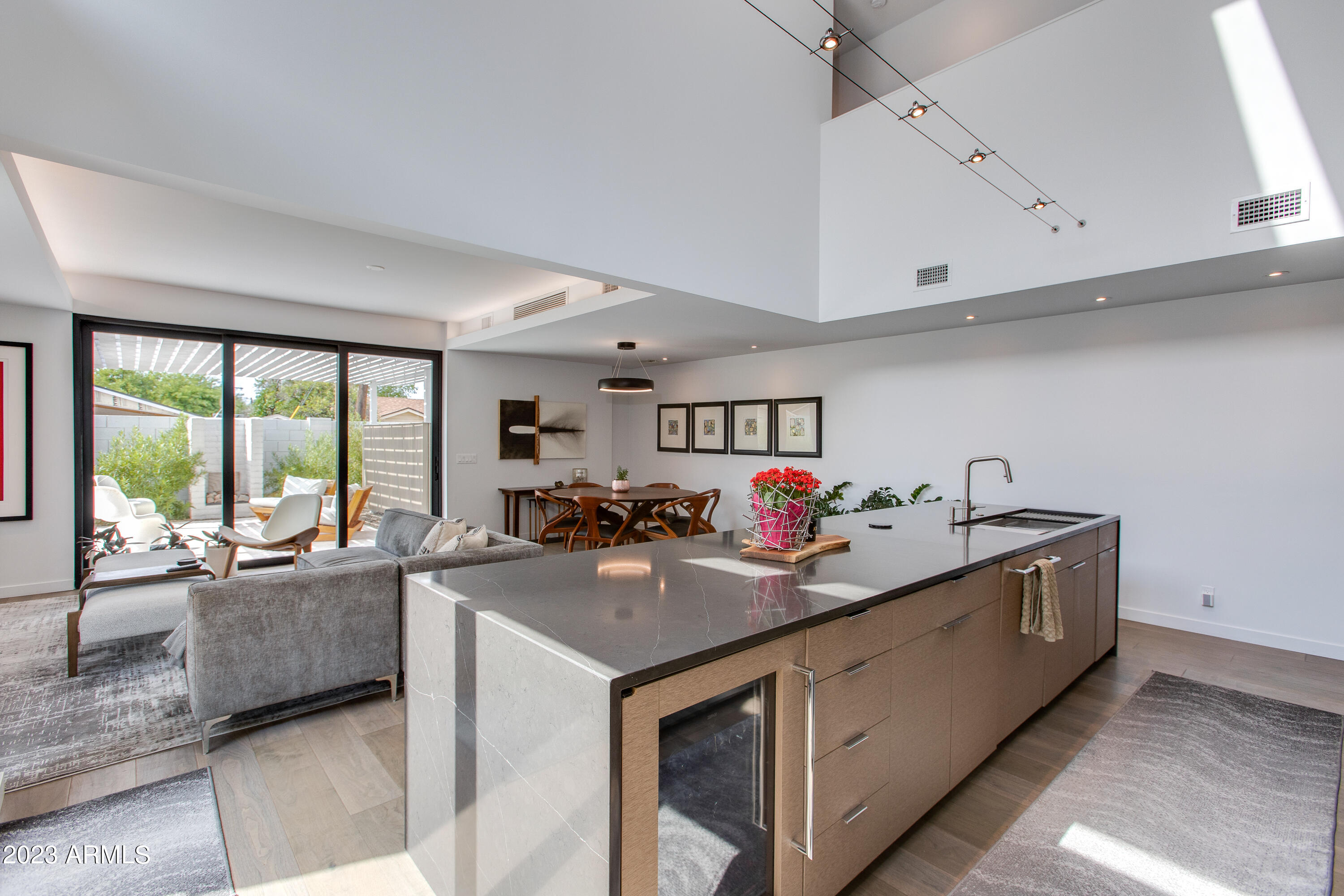 1337 E Pomelo Grove Lane