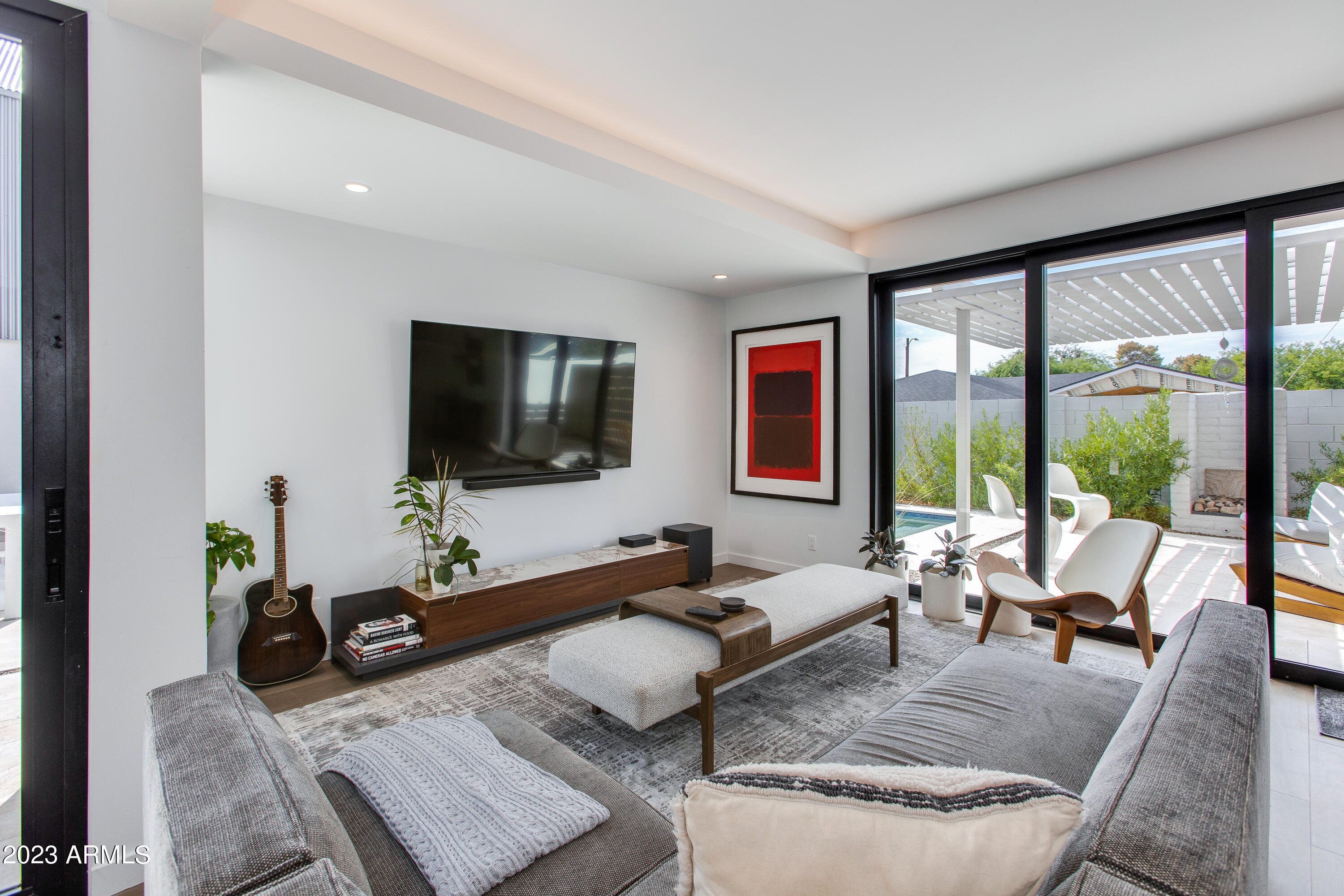 1337 E Pomelo Grove Lane