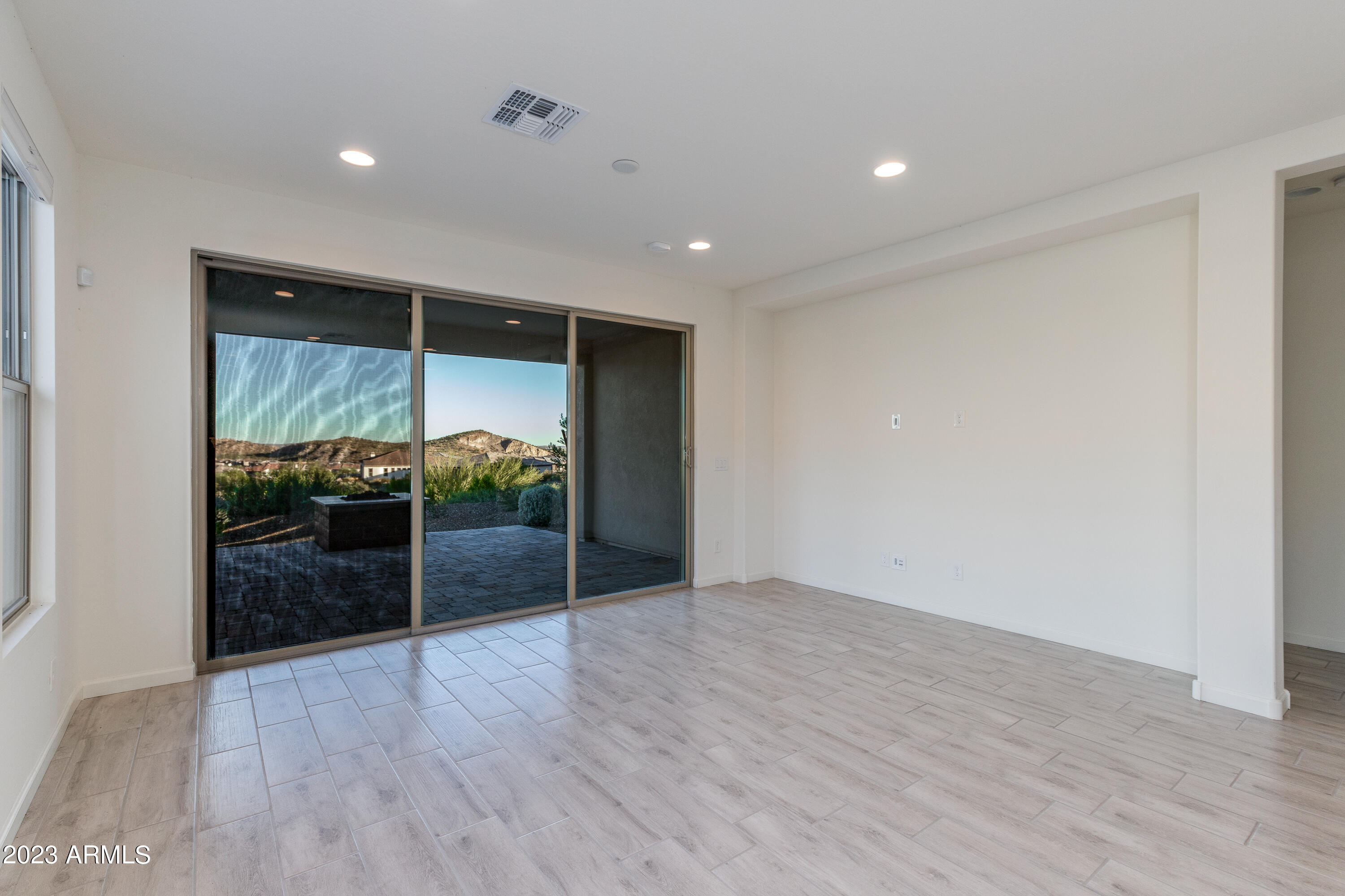 4293 Tumbleweed Drive