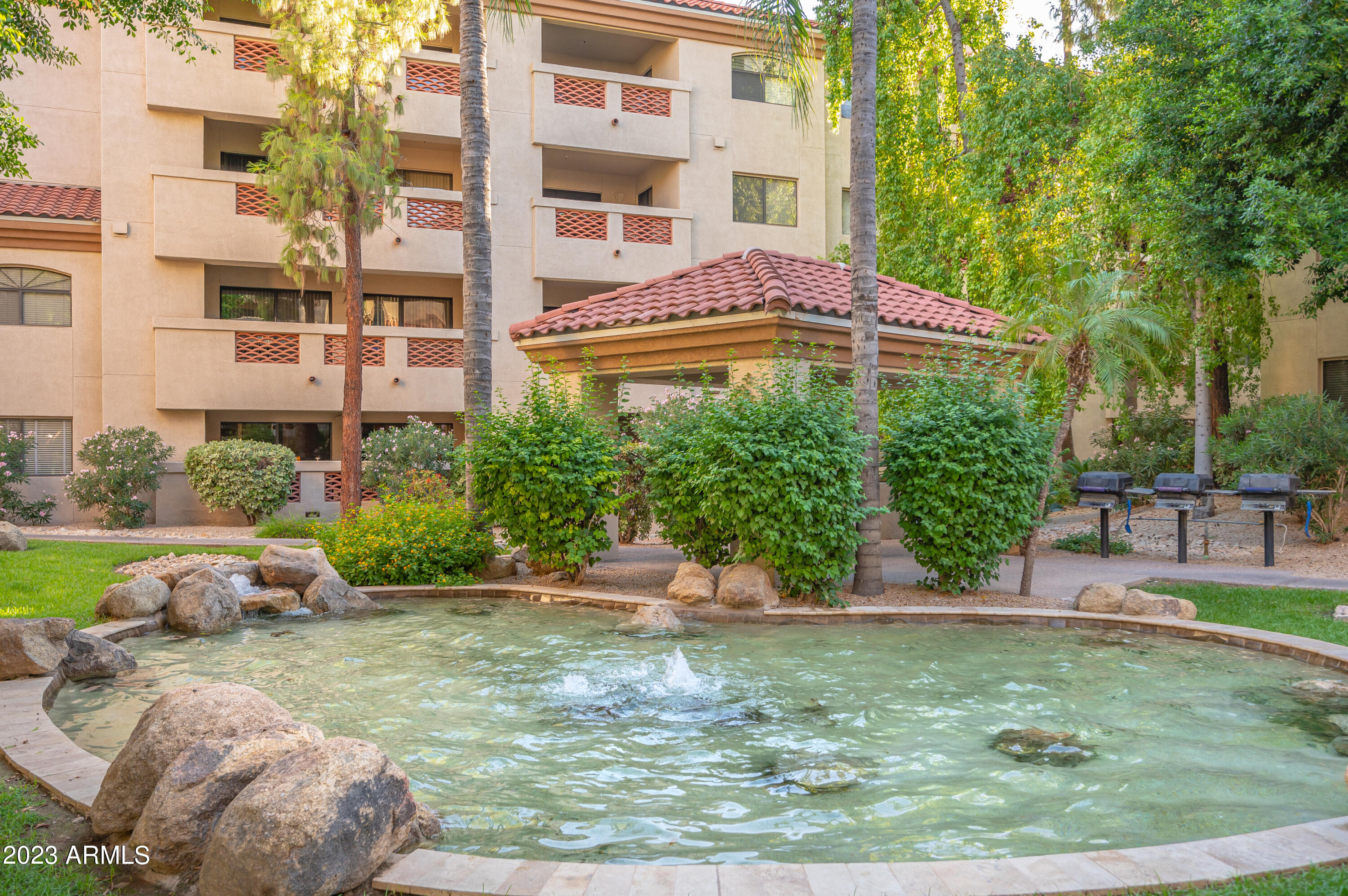 5104 N 32ND Street, 337