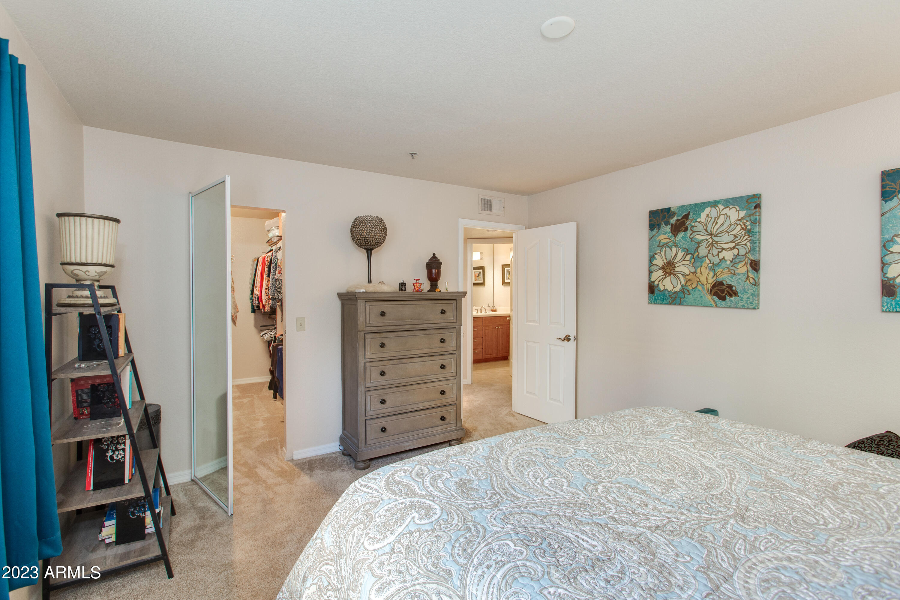 5104 N 32ND Street, 337