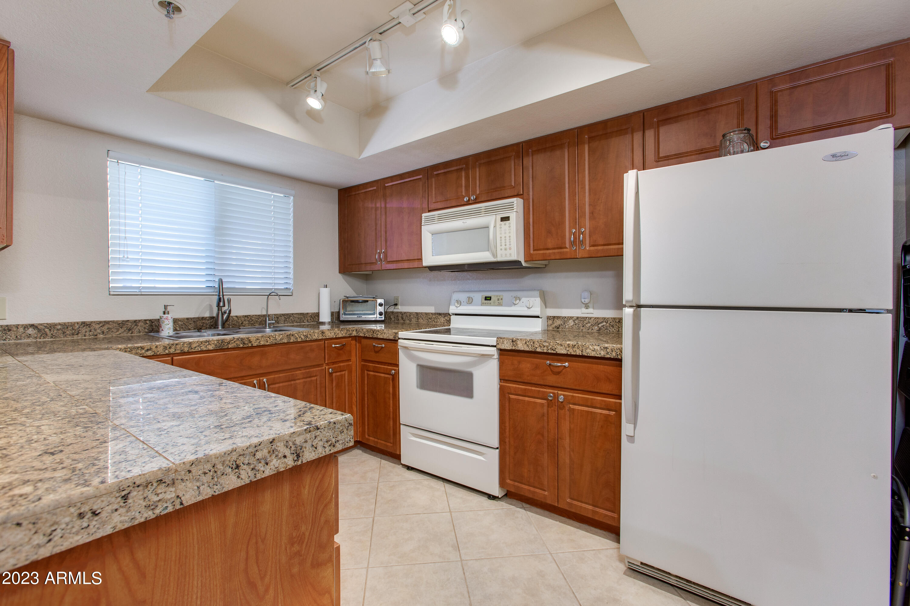 5104 N 32ND Street, 337