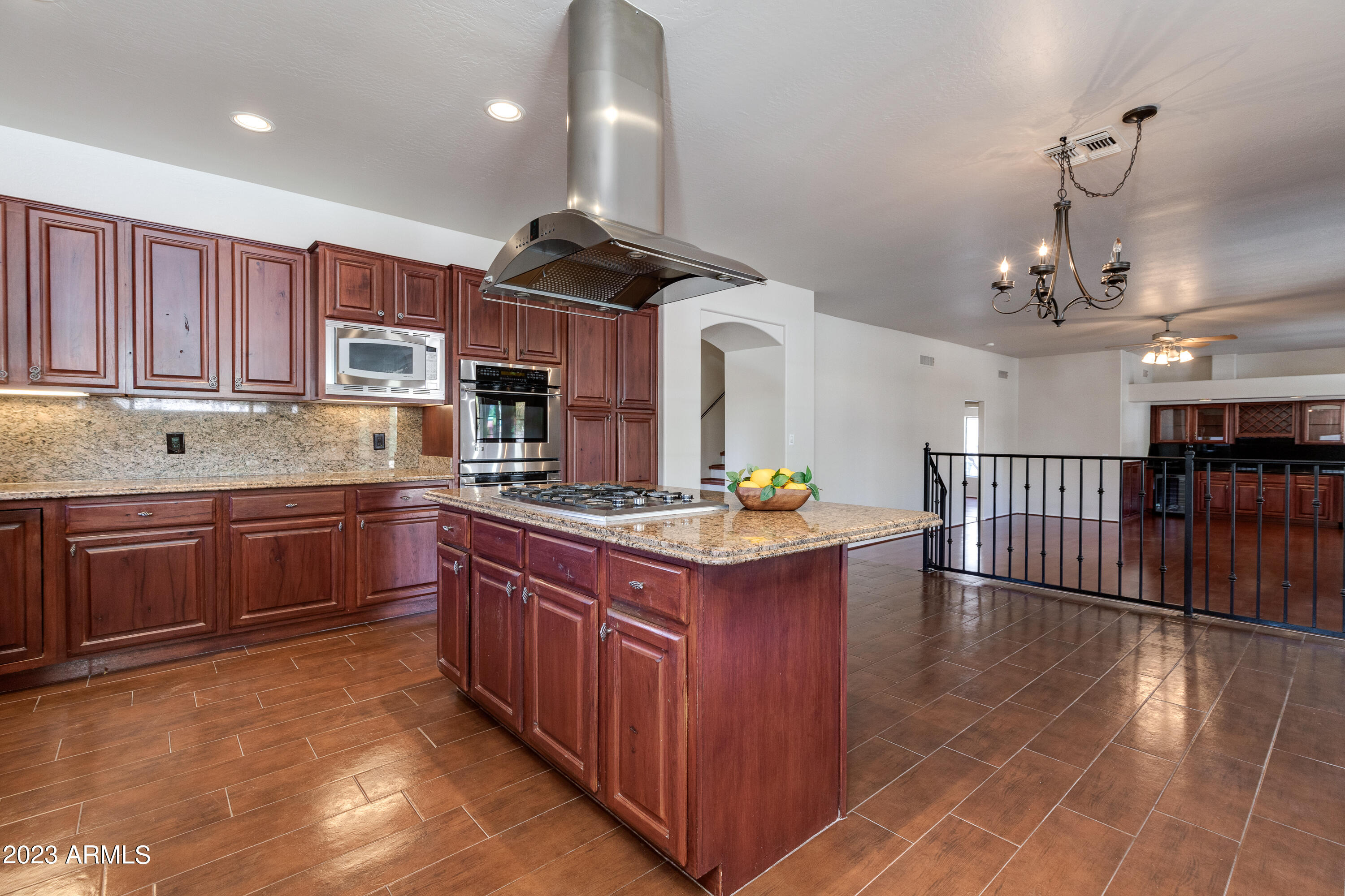 4556 E BLUE SKY Drive