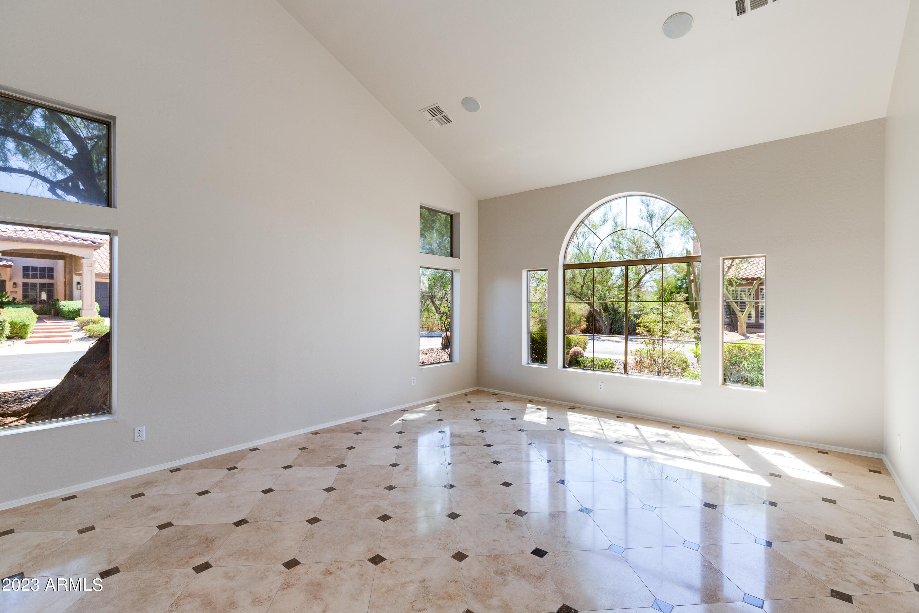 4556 E BLUE SKY Drive