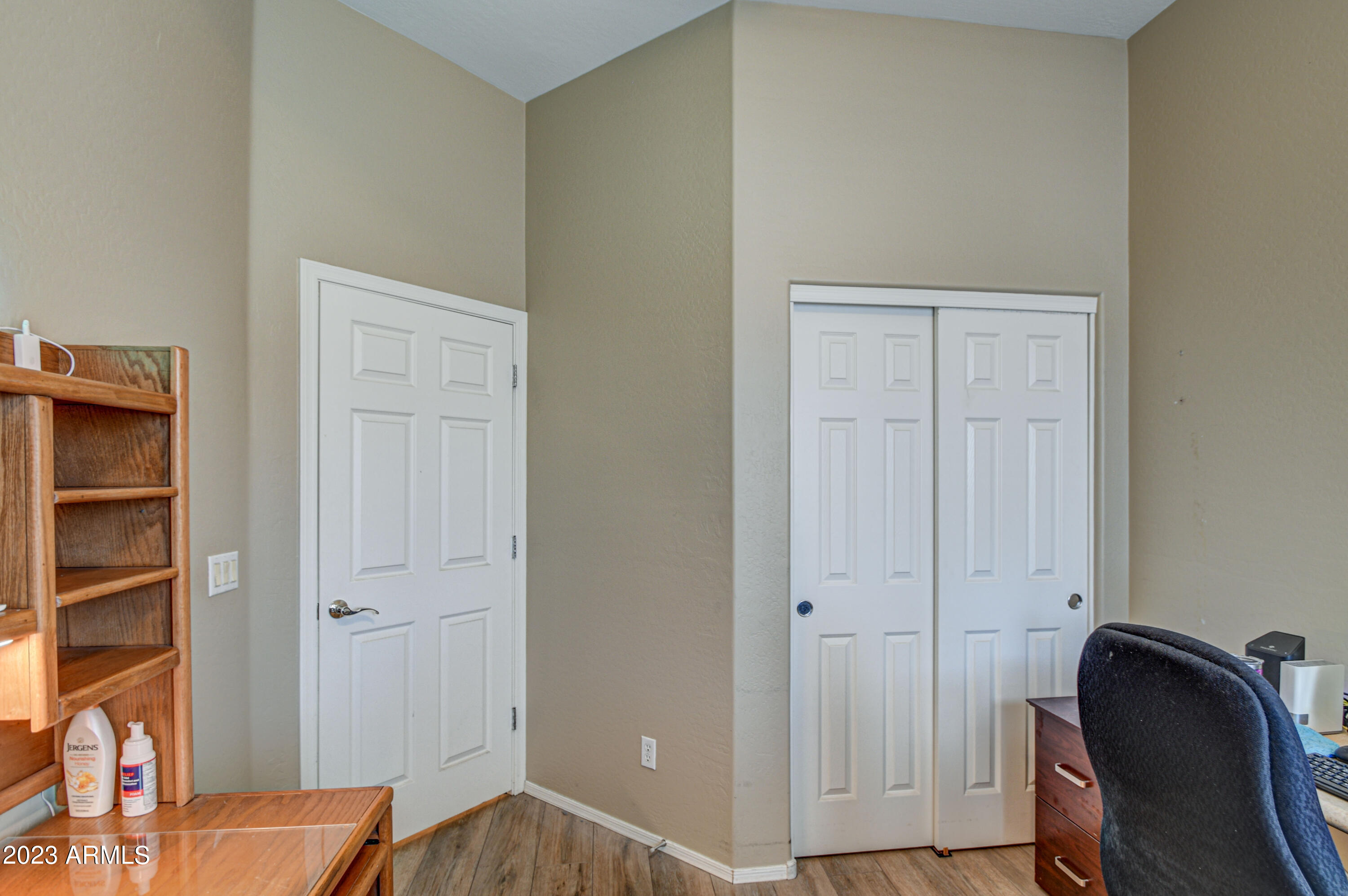 25 S QUINN Circle, 62