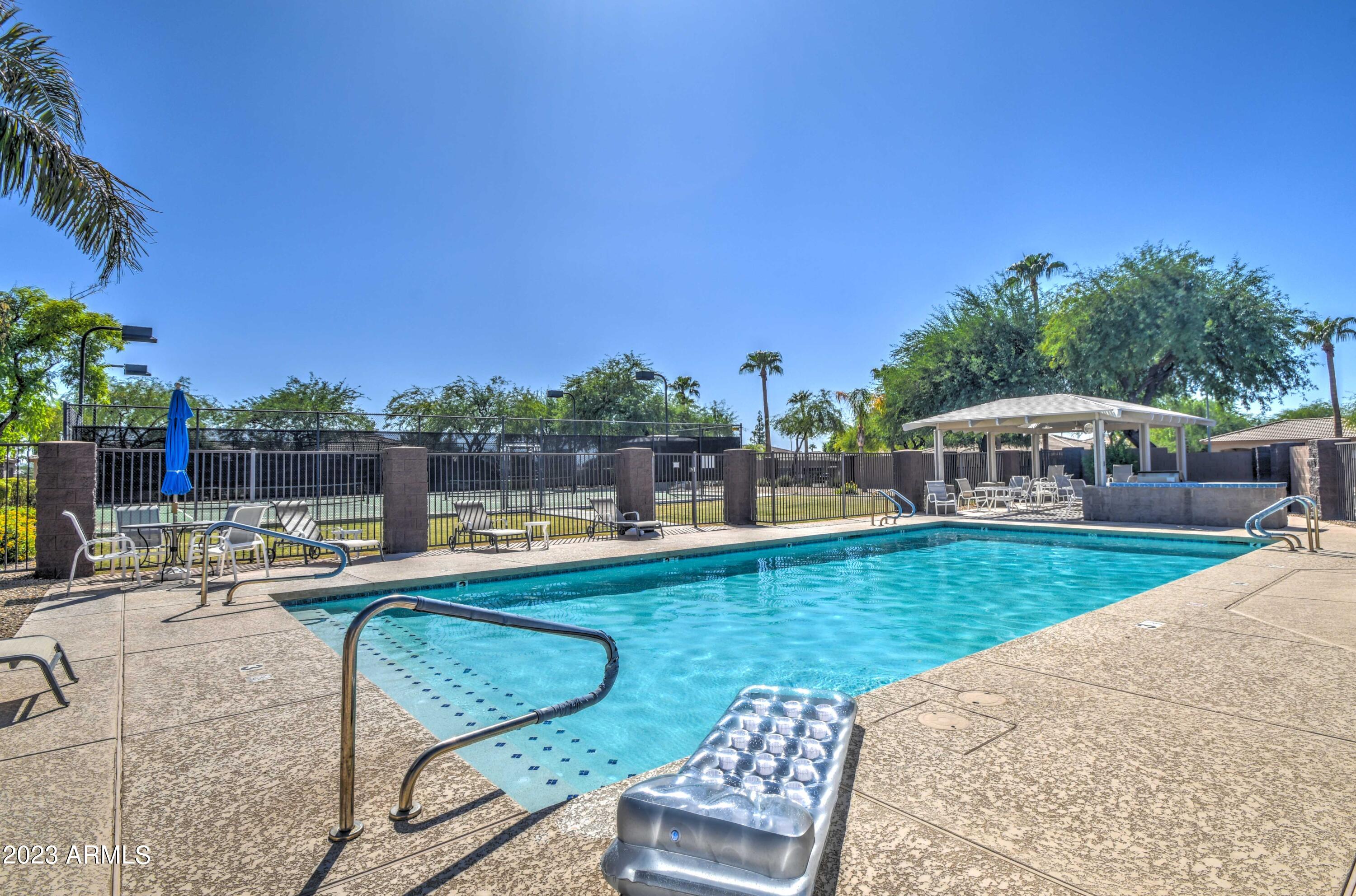 25 S QUINN Circle, 62