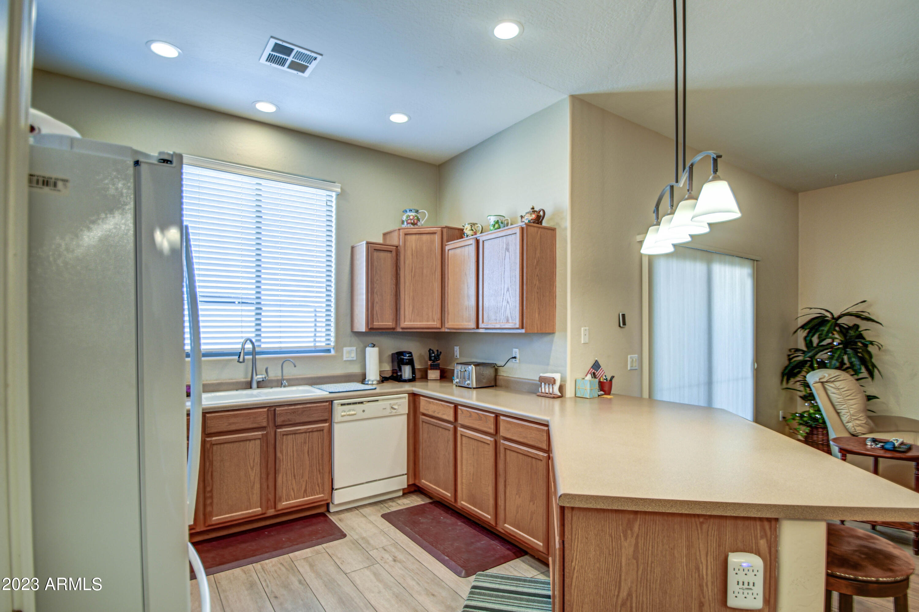 25 S QUINN Circle, 62