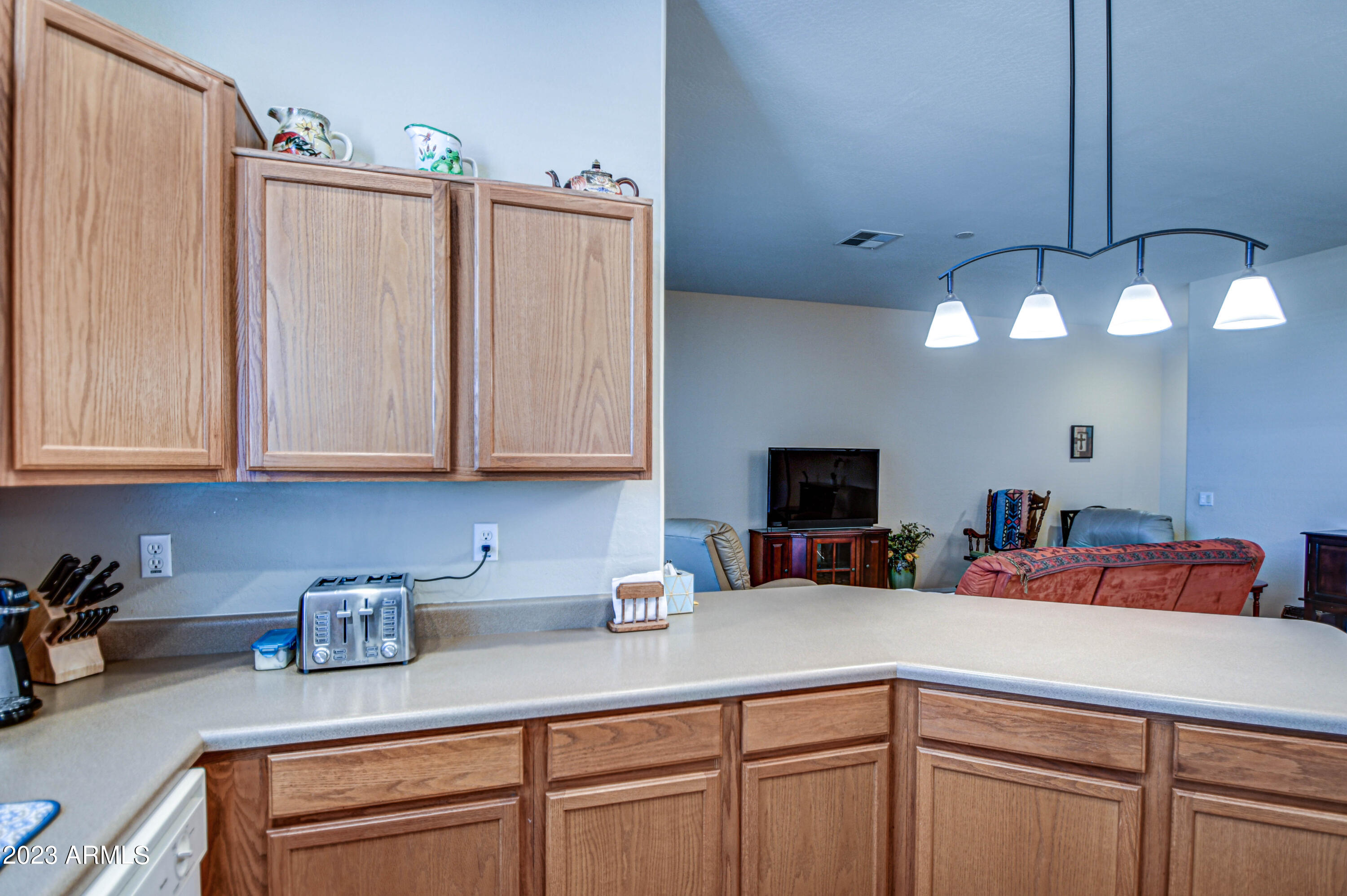 25 S QUINN Circle, 62