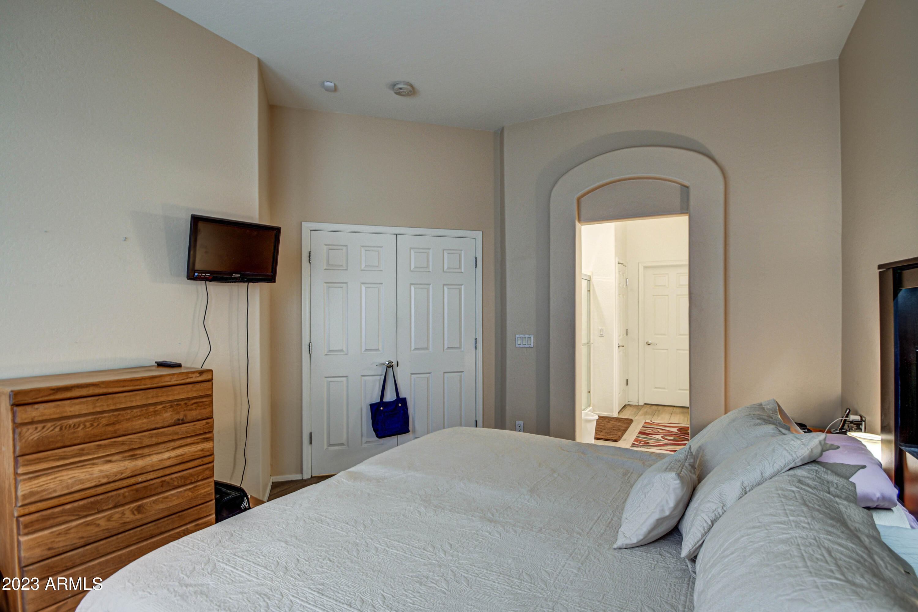 25 S QUINN Circle, 62