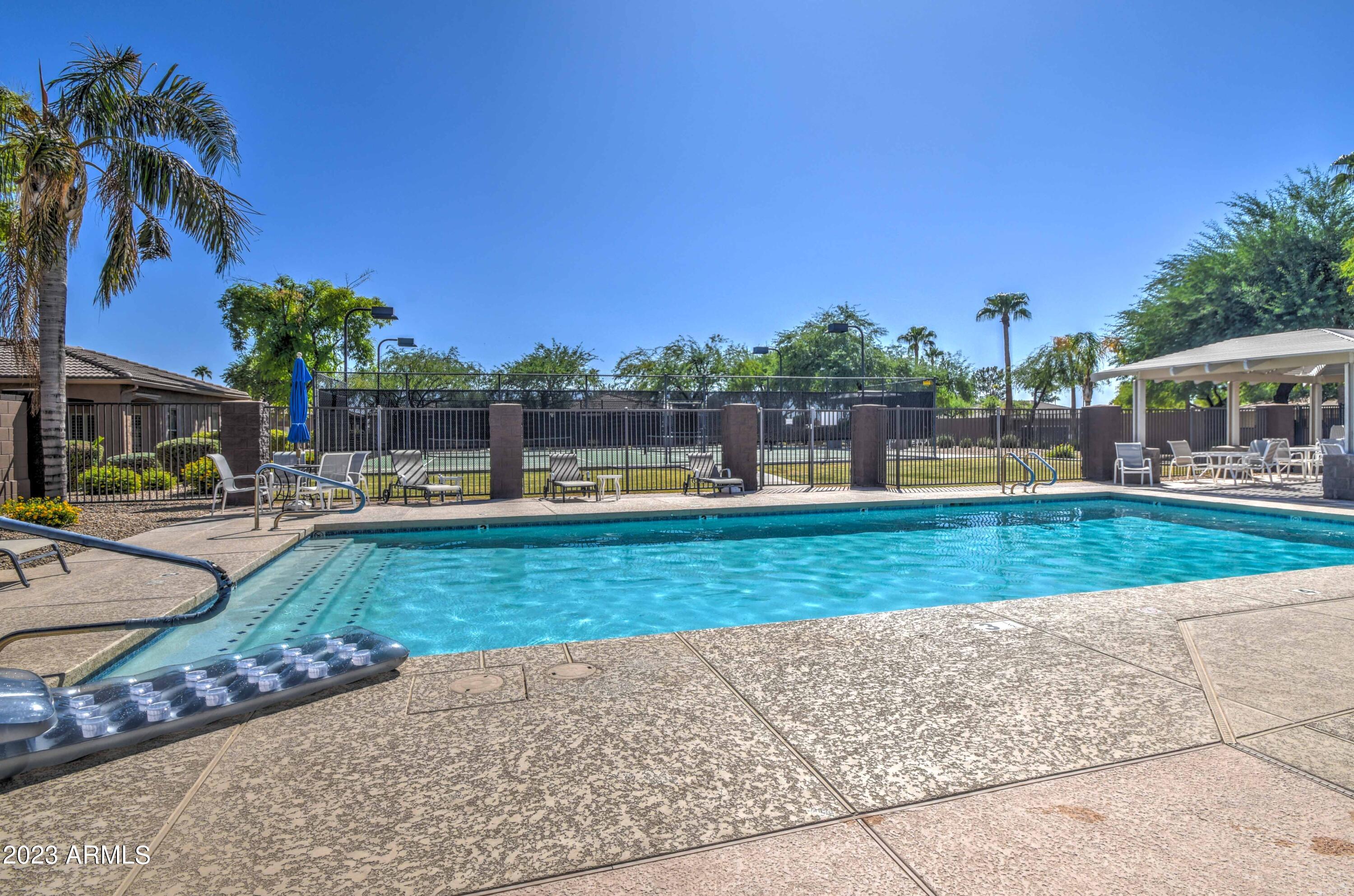 25 S QUINN Circle, 62