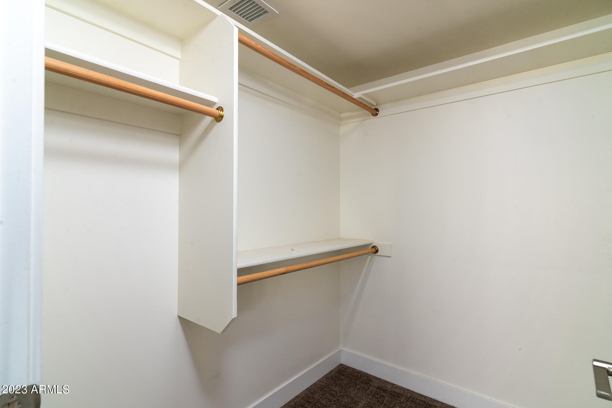 1301 W 4TH Street, 1001