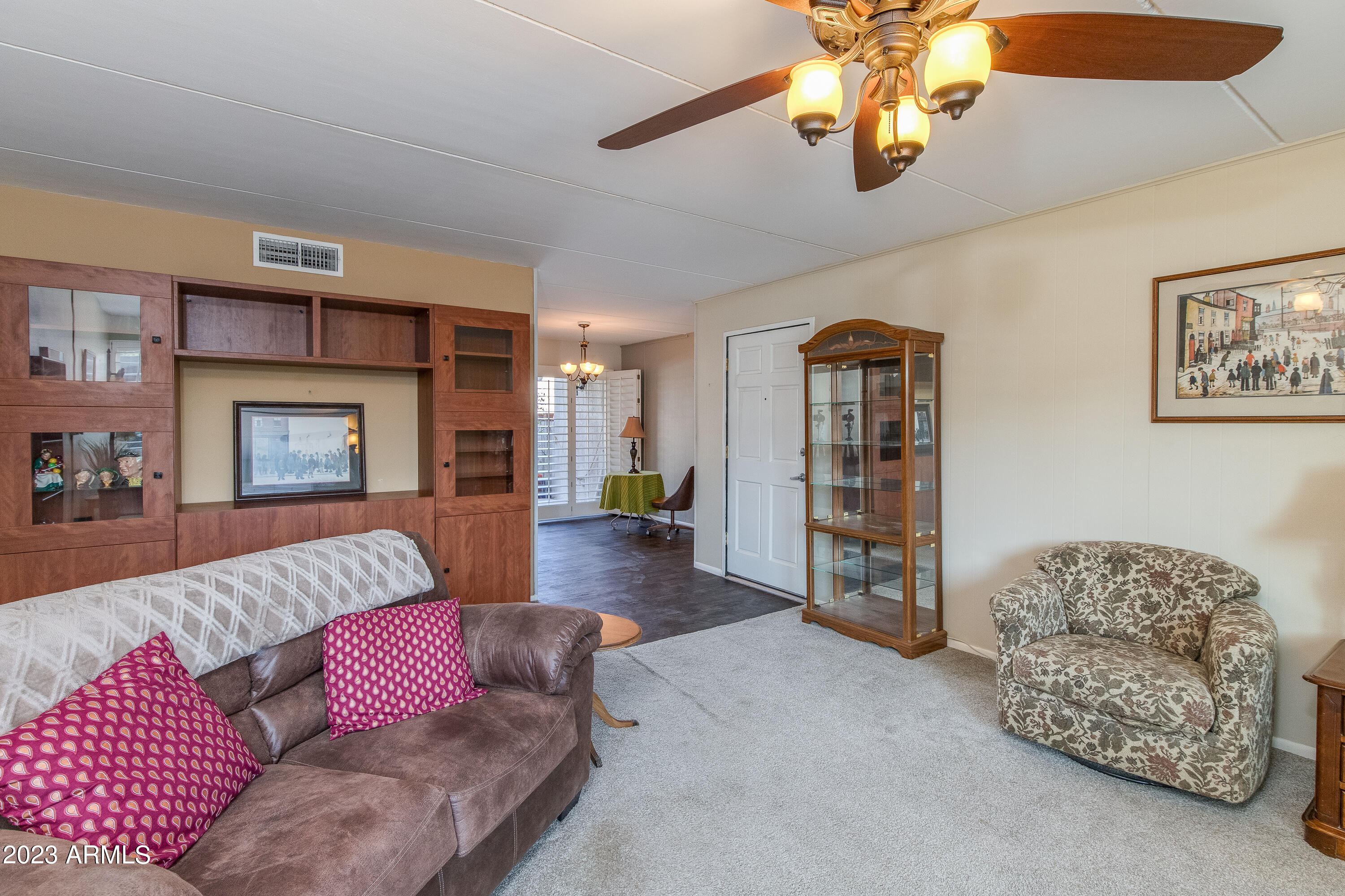 4201 E CAMELBACK Road, 81