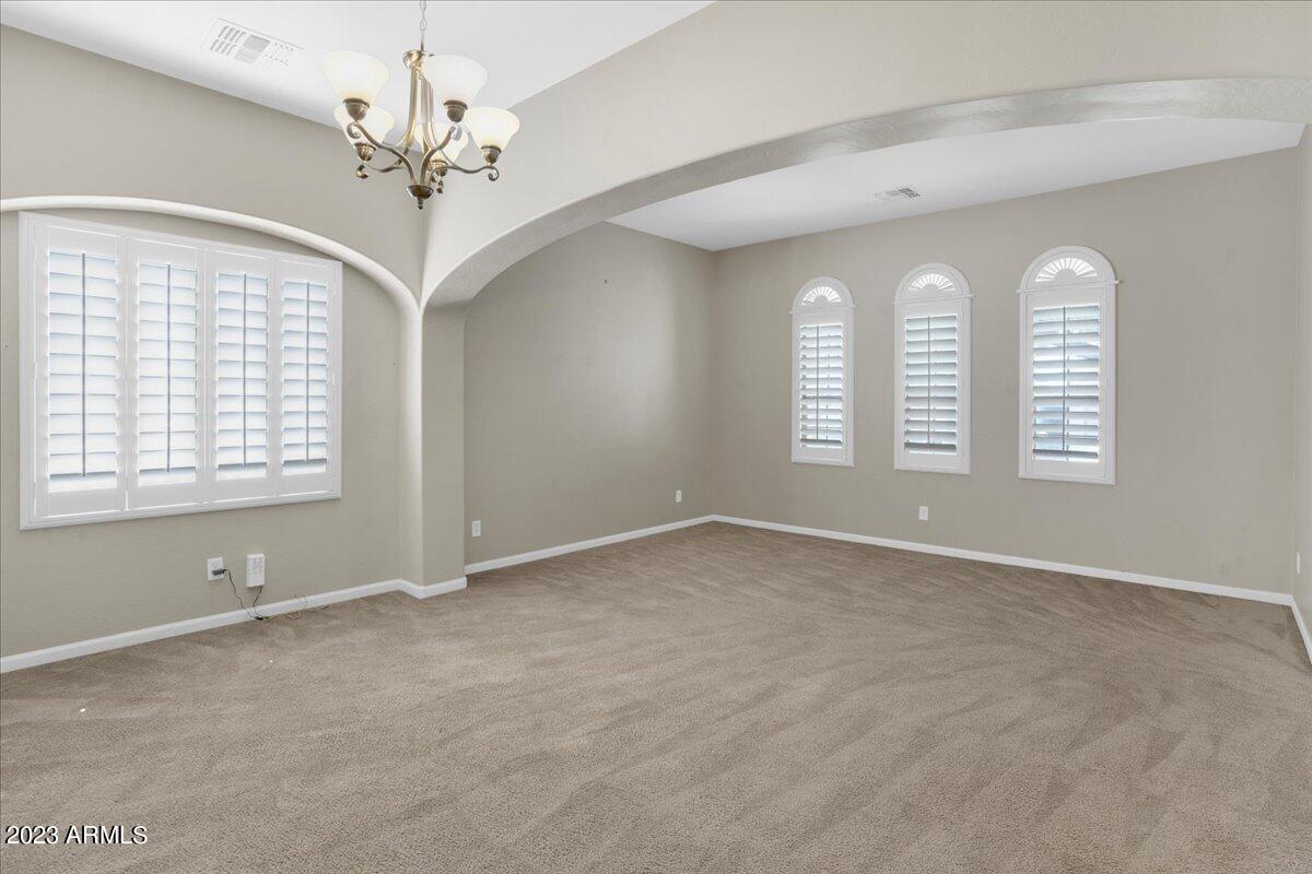 2410 E Park View Lane