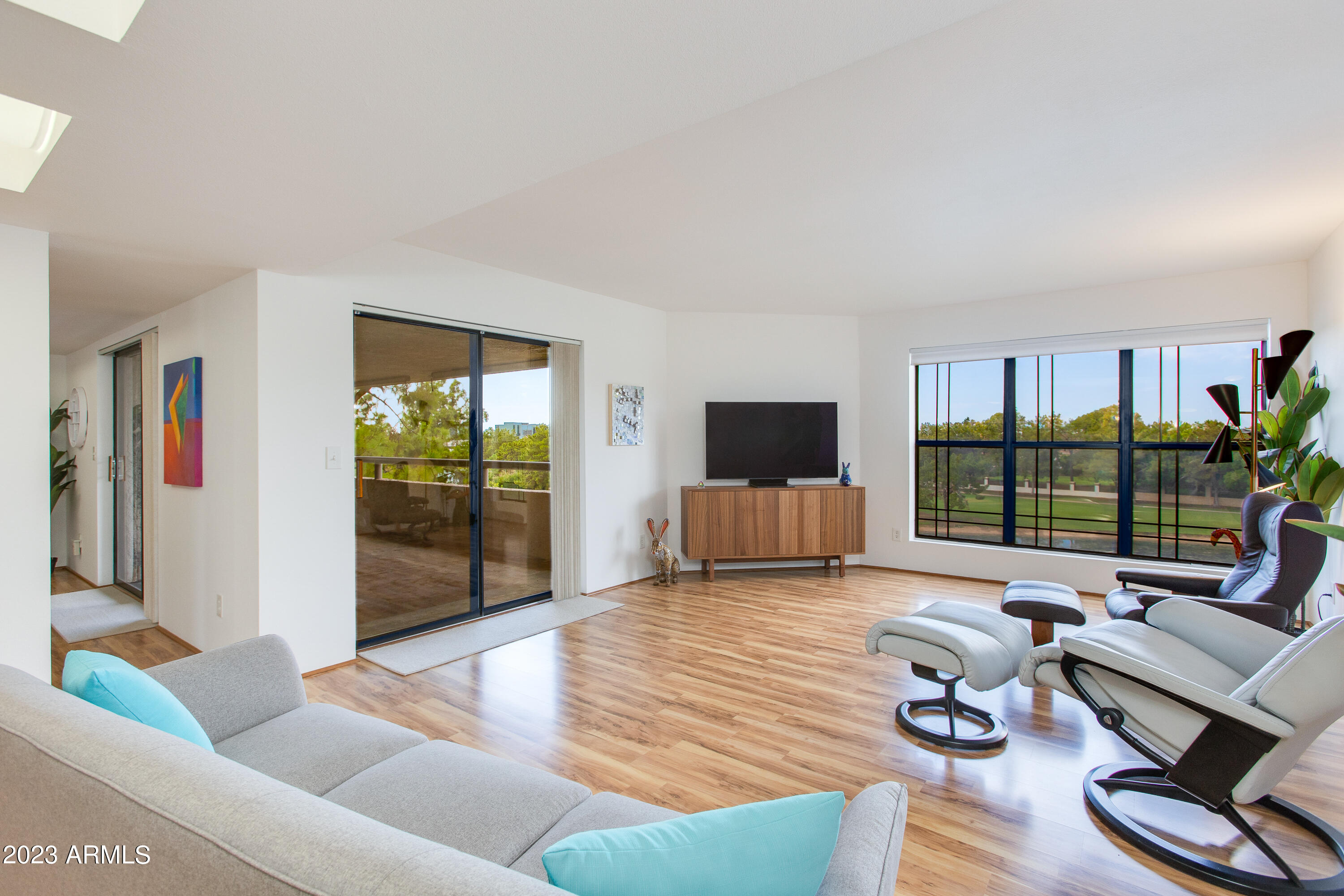 5102 N 31ST Place, 444