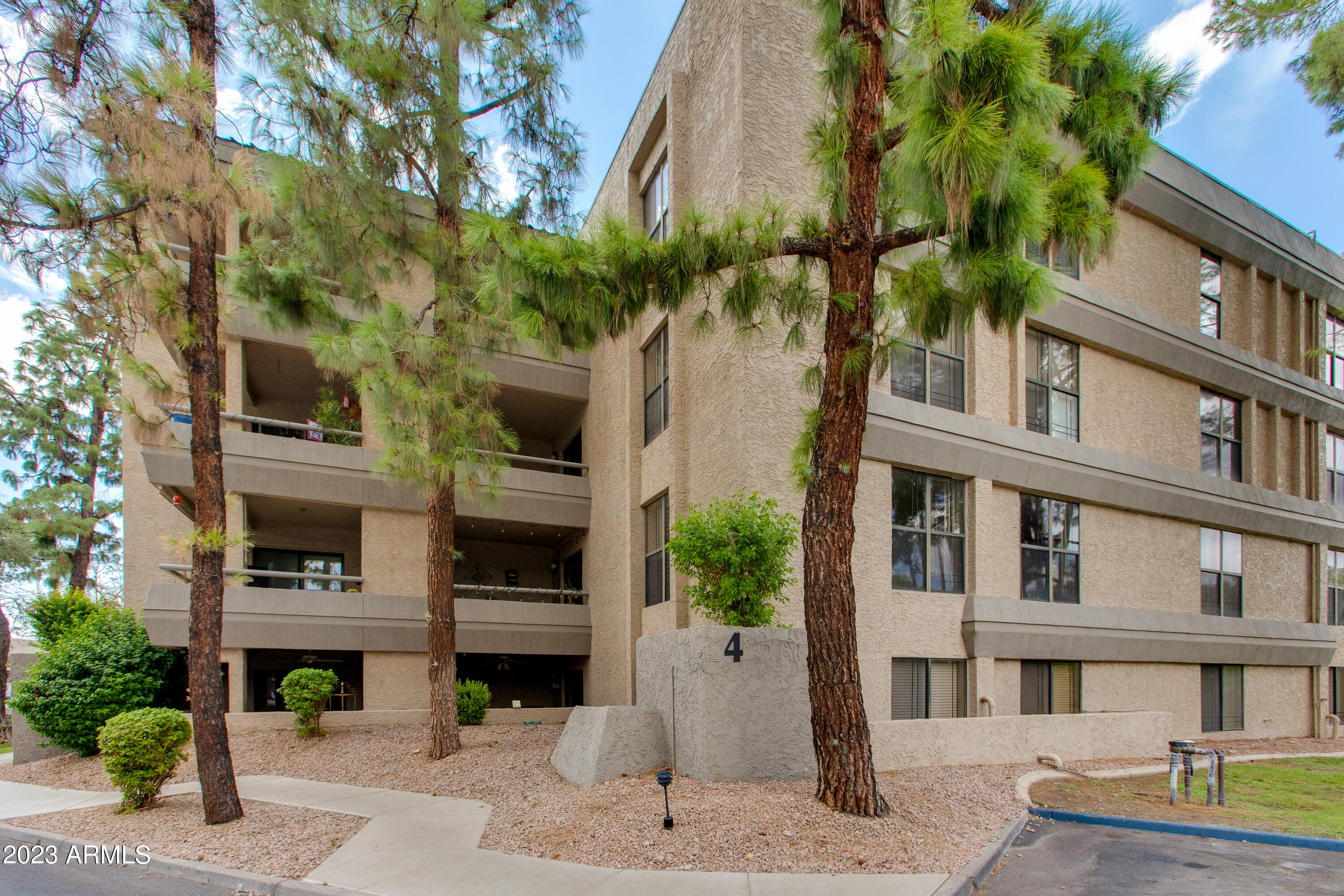 5102 N 31ST Place, 444