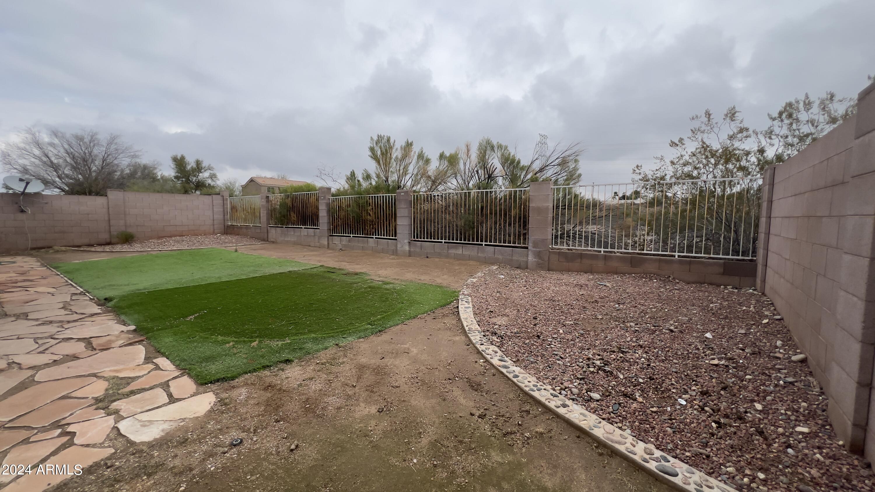 17739 N 113TH Avenue