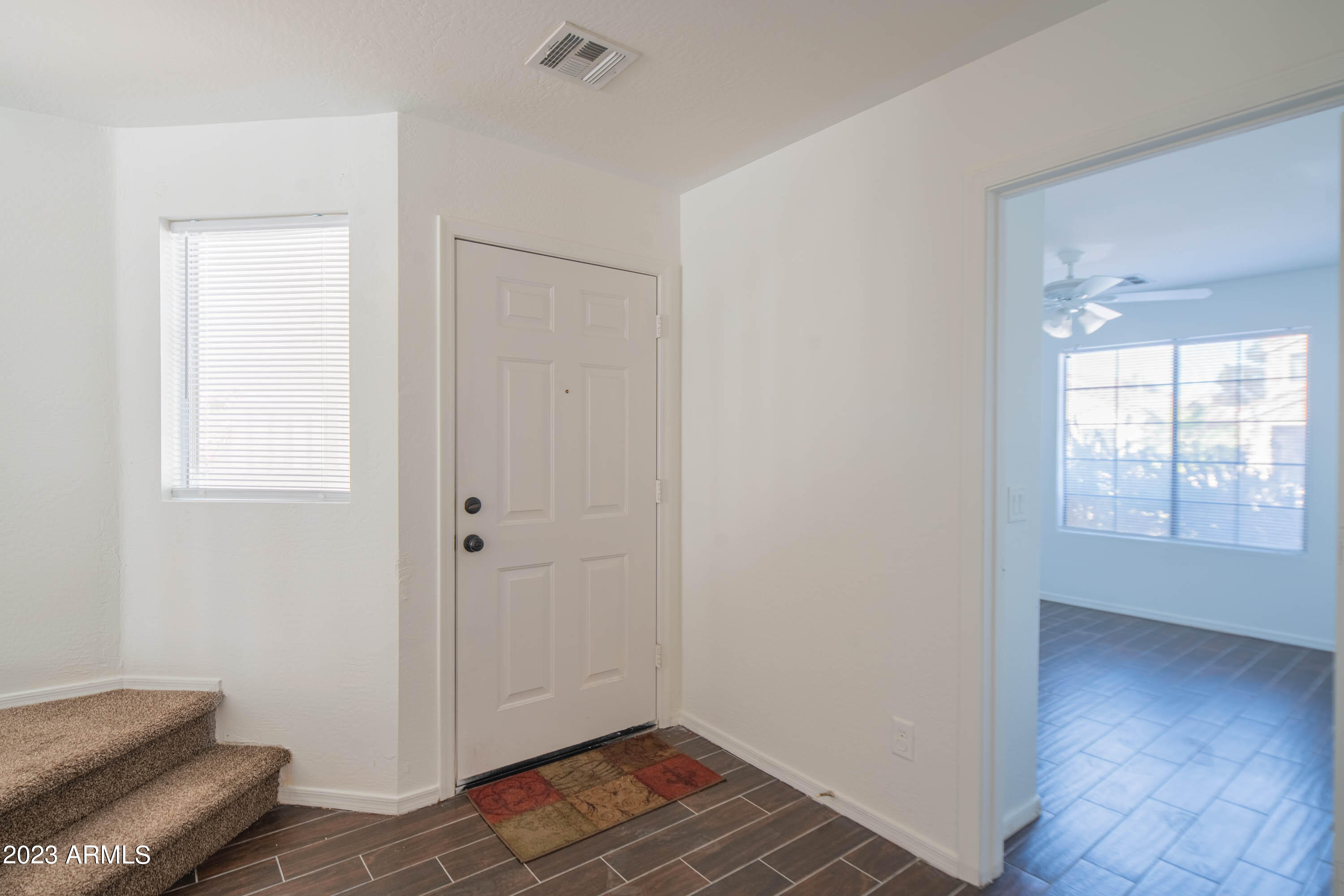 23229 W MOHAVE Street