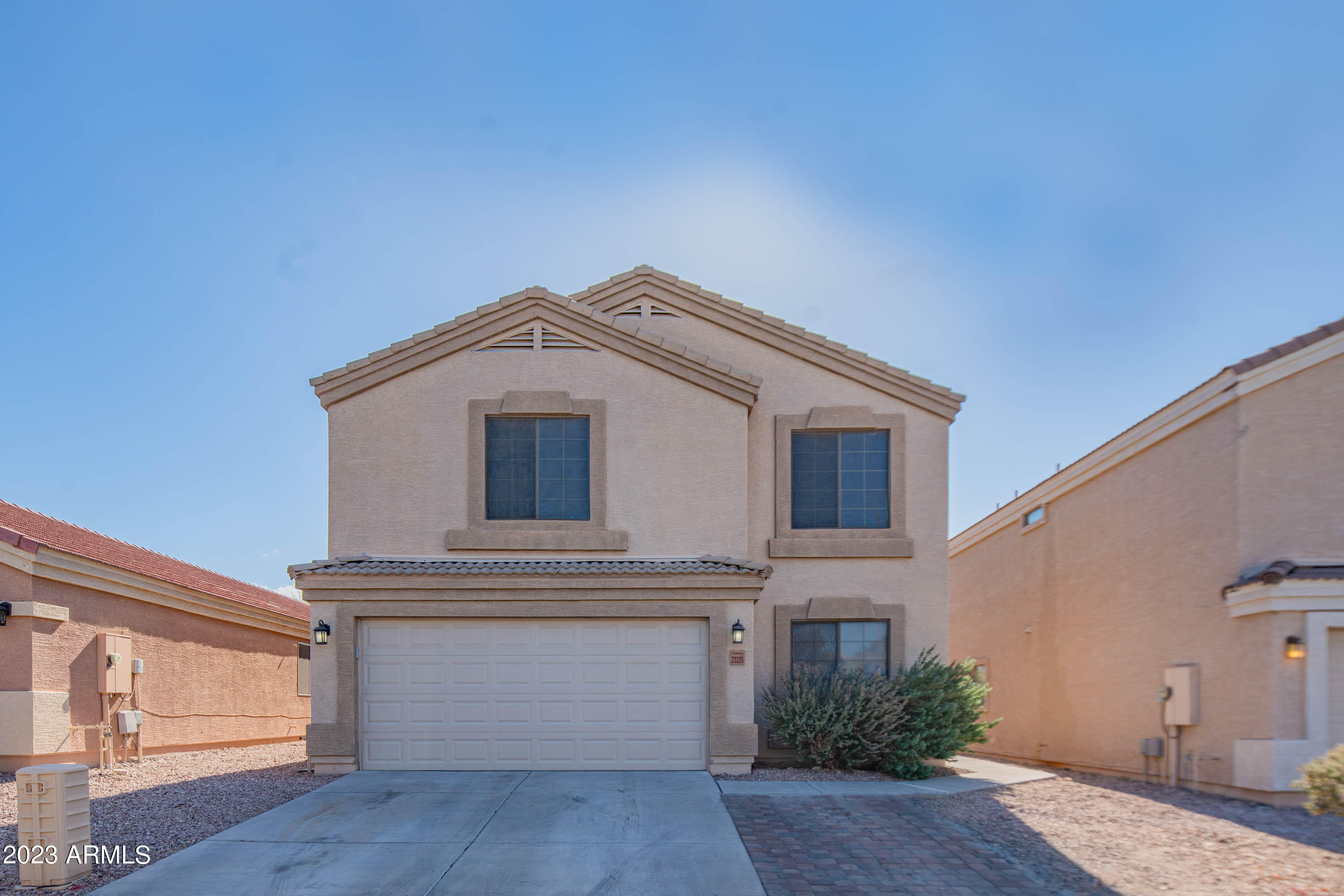 23229 W MOHAVE Street