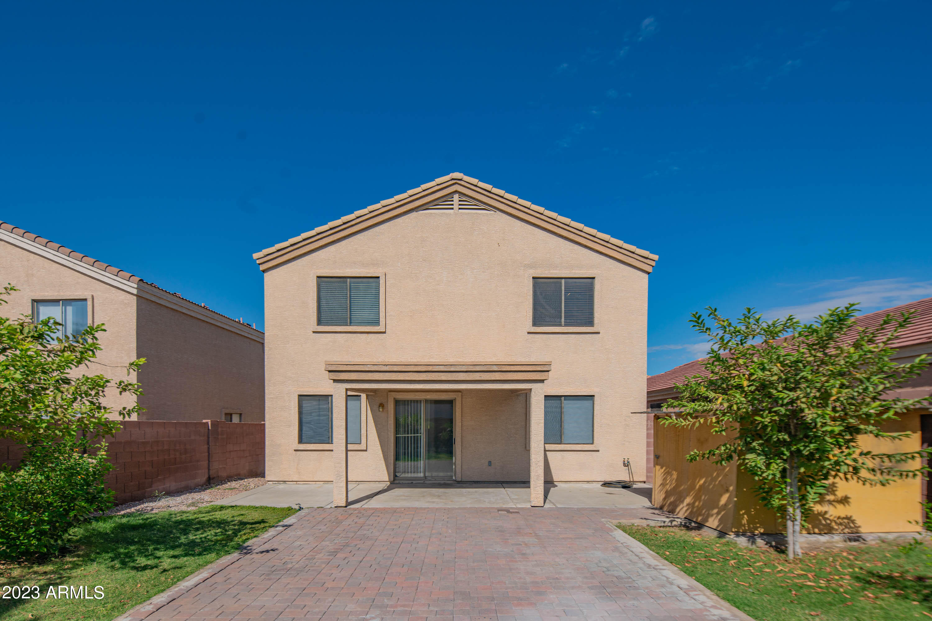 23229 W MOHAVE Street